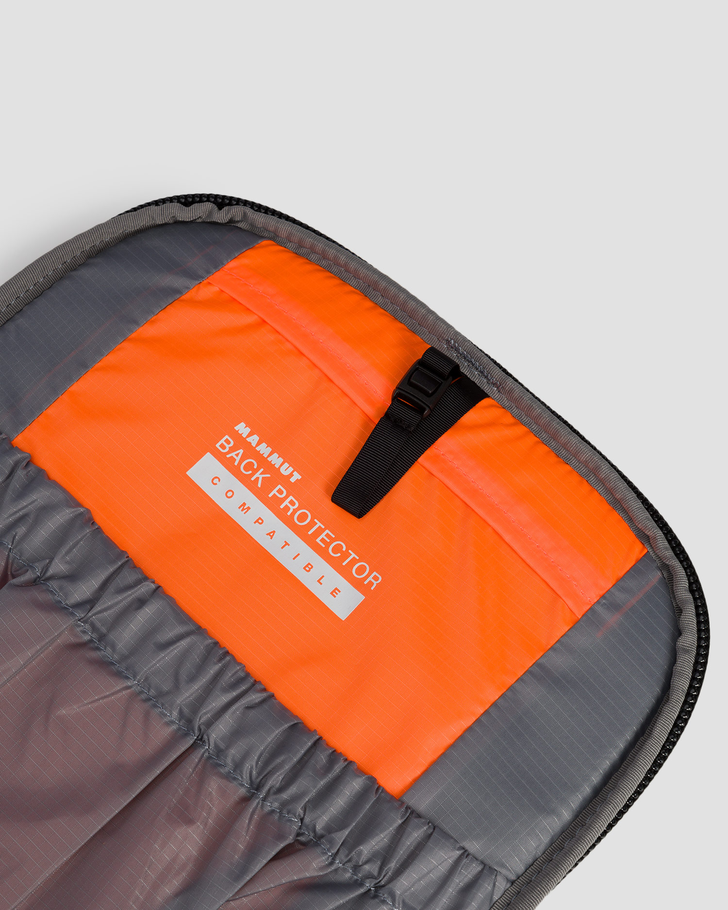 Skialpinistický batoh Mammut Nirvana 28