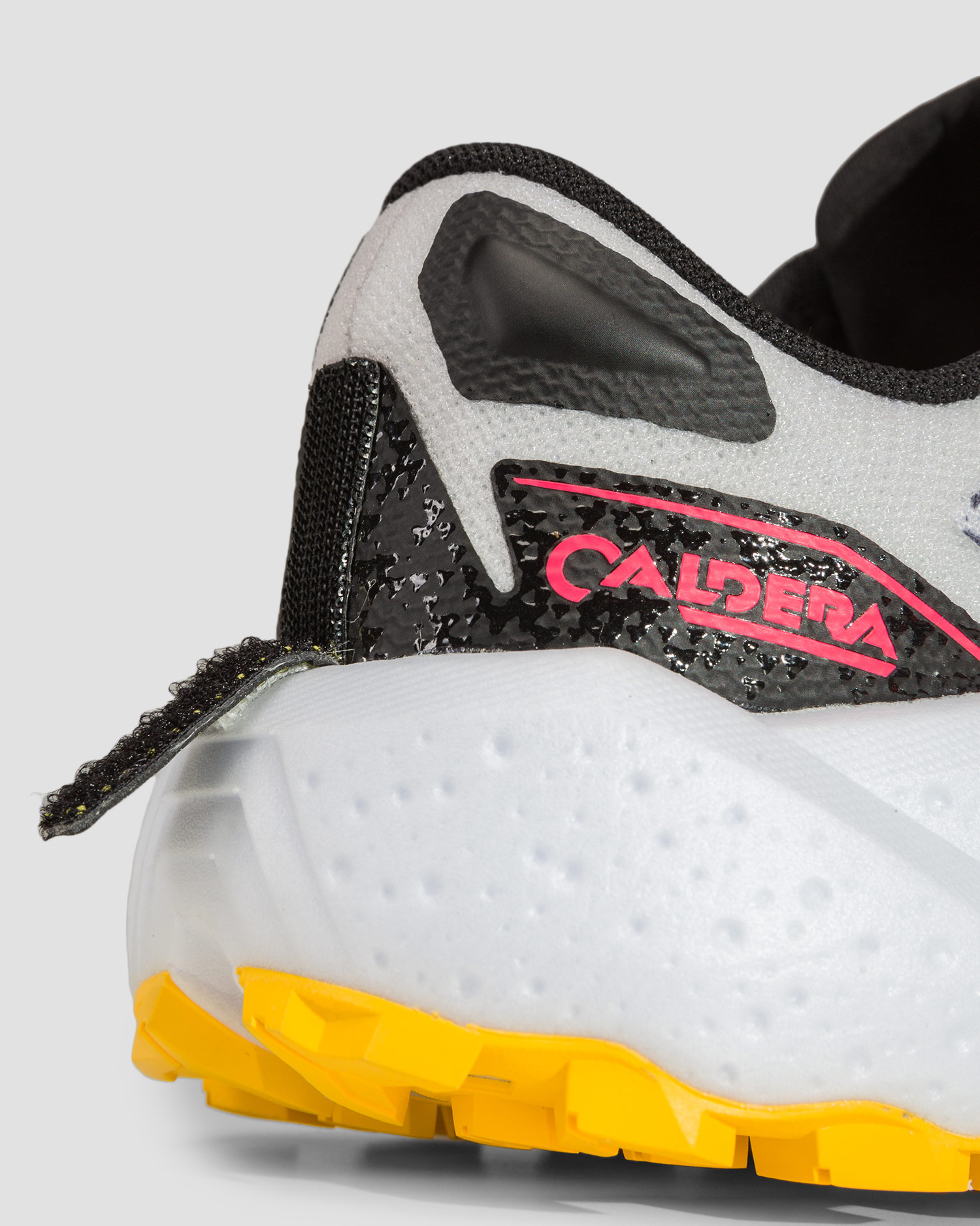 Pantofi de trail pentru femei Brooks Caldera 7