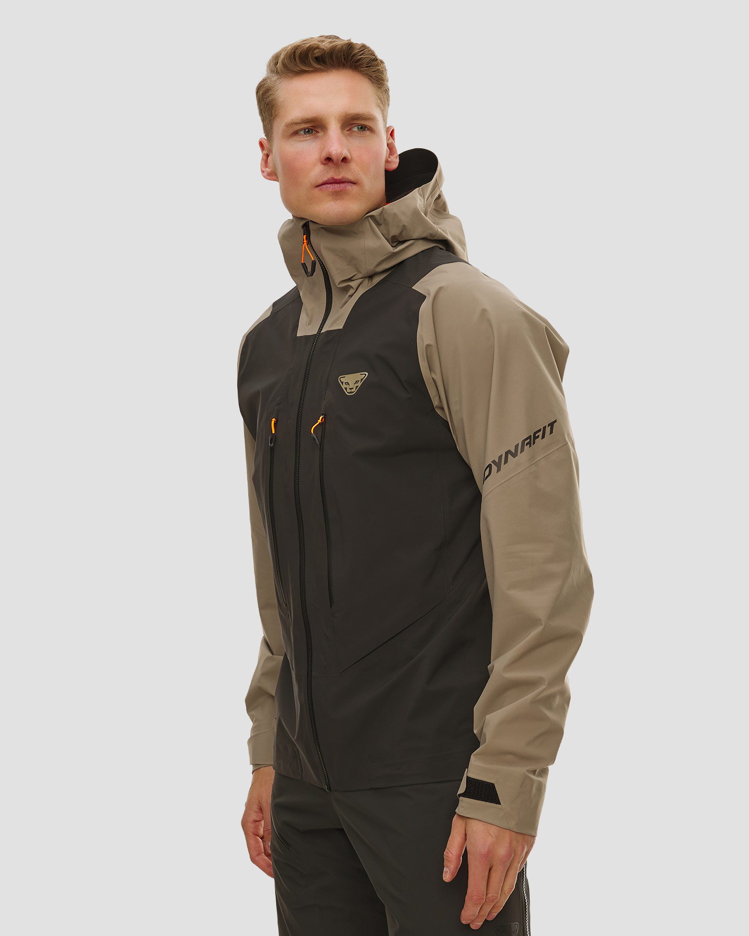 Veste de ski de randonnée noire et beige pour hommes Dynafit Blacklight 3L Jkt M