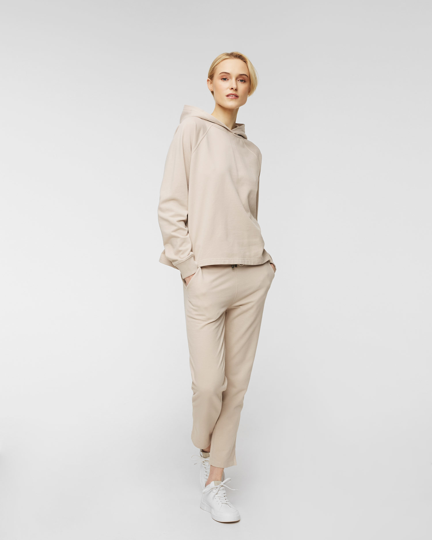 JUVIA Fleece Hoodie Raglan