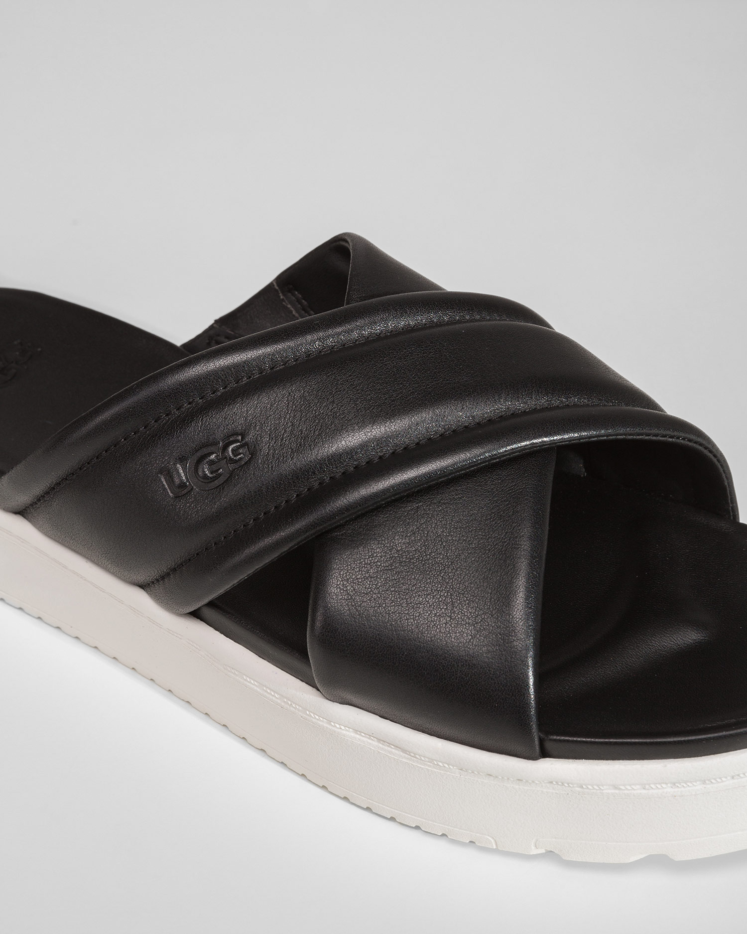 Shoes UGG Zayne Crossband