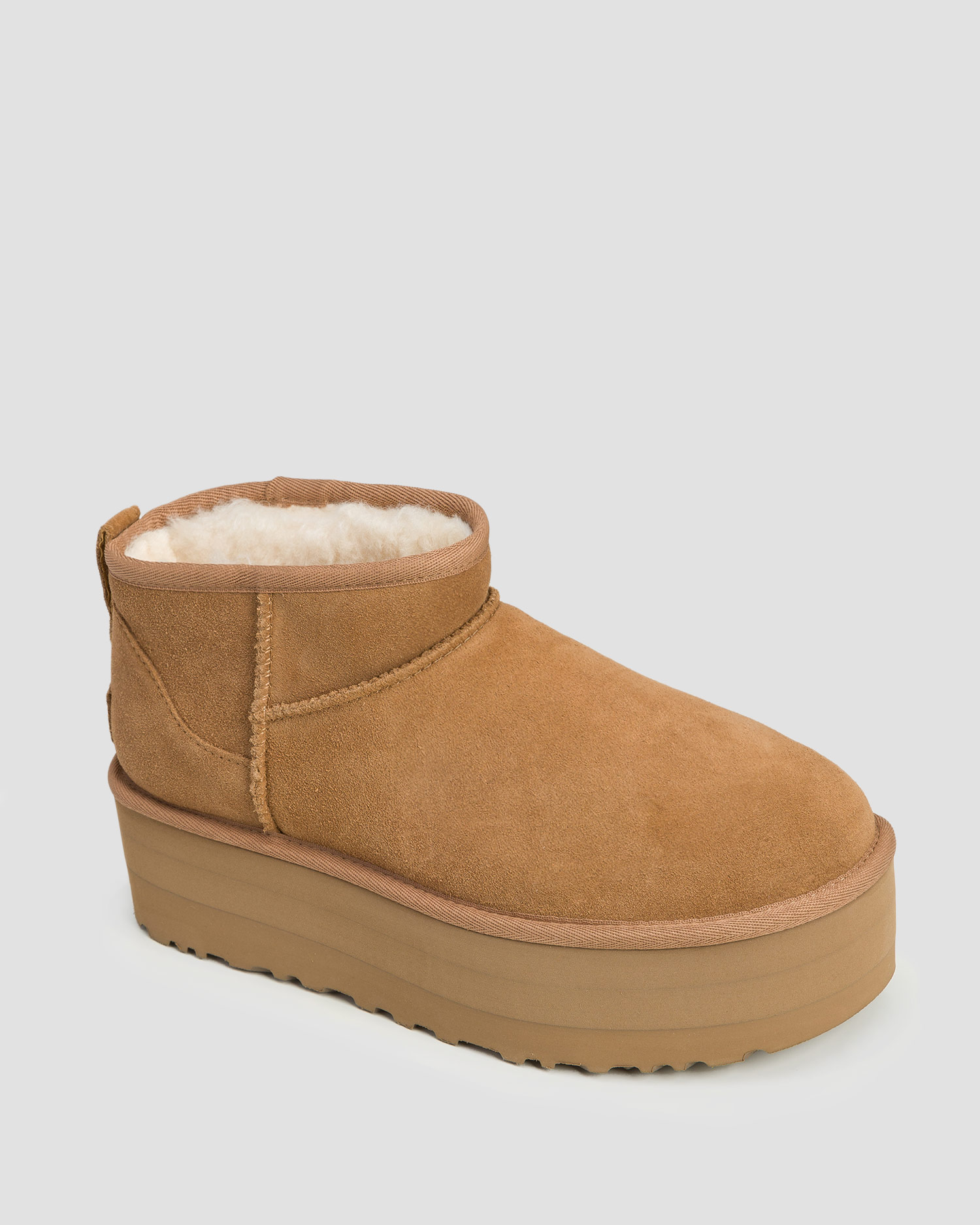 Pantofi pentru femei UGG Classic Ultra Mini Platform