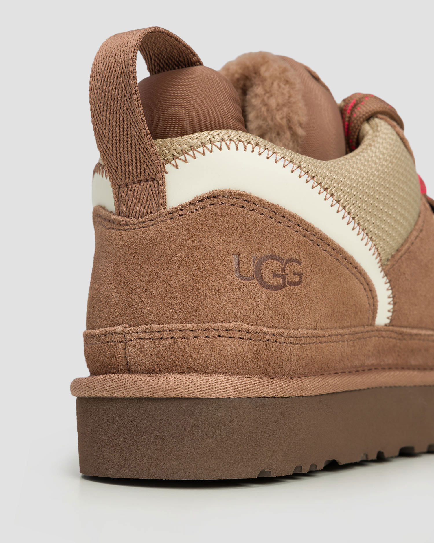 Scarpe invernali da donna UGG Lowmel
