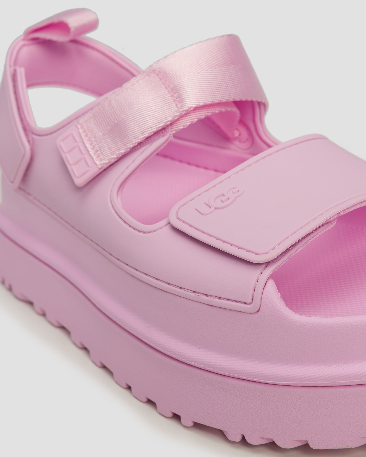 Sandalele pentru femei UGG Goldenglow verzi