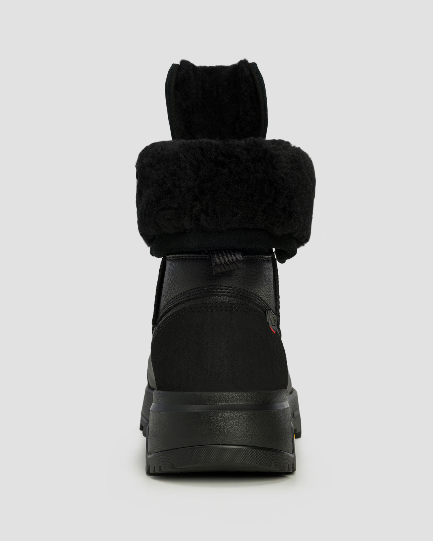 Scarpe invernali da uomo UGG Adirondac Boot XXV nere