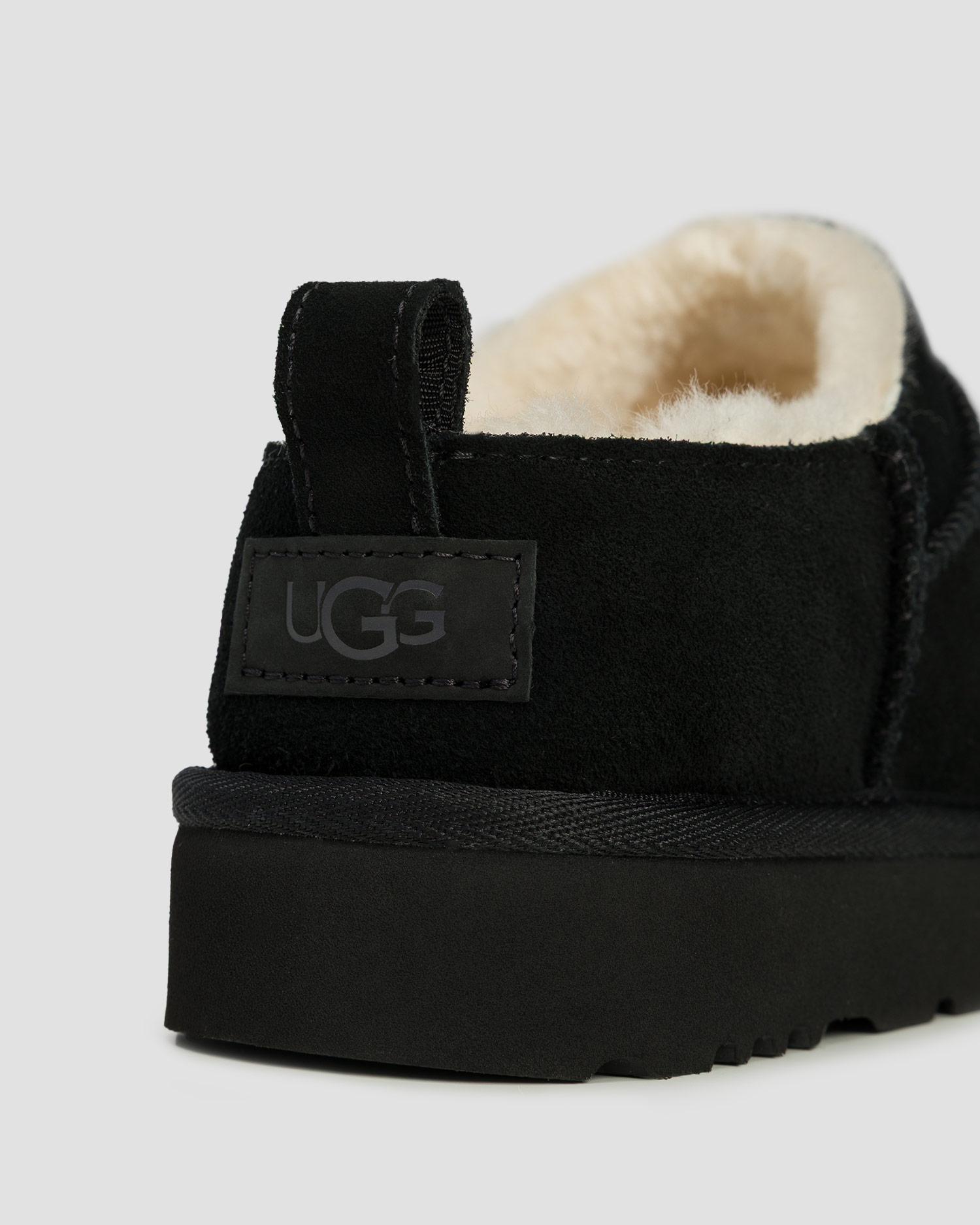 Pantofi pentru femei UGG Classic Micro negri