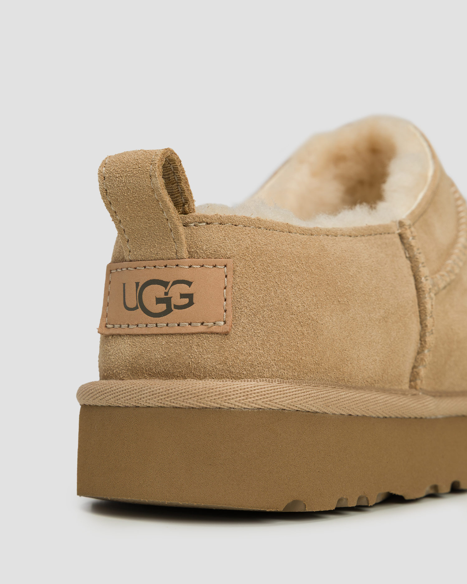 Chaussures pour femmes UGG Classic Micro 