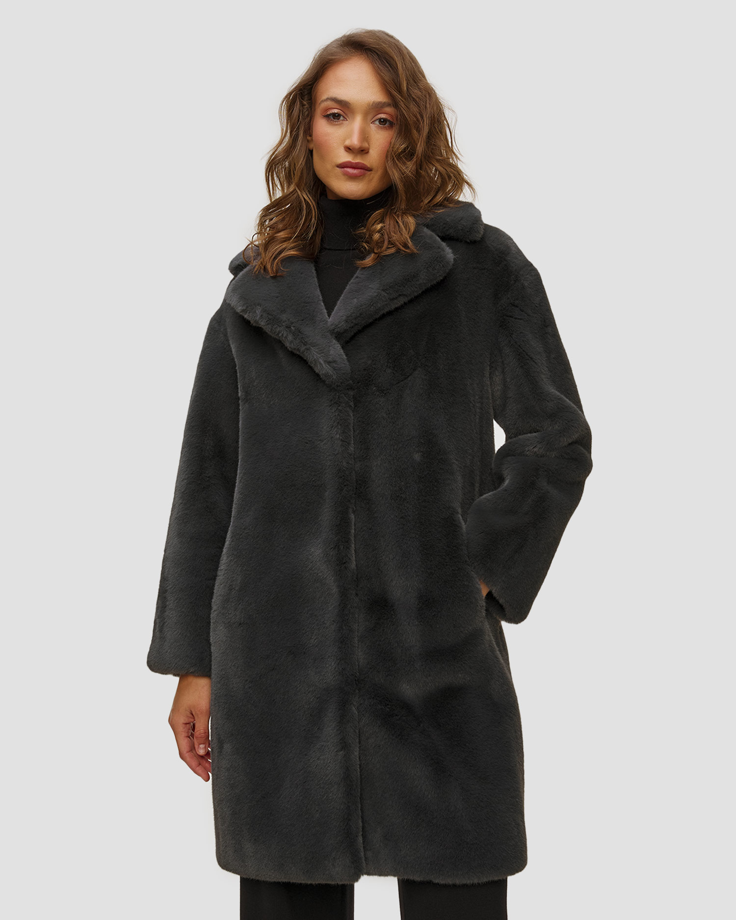 Haină de blană Stand Studio Camille