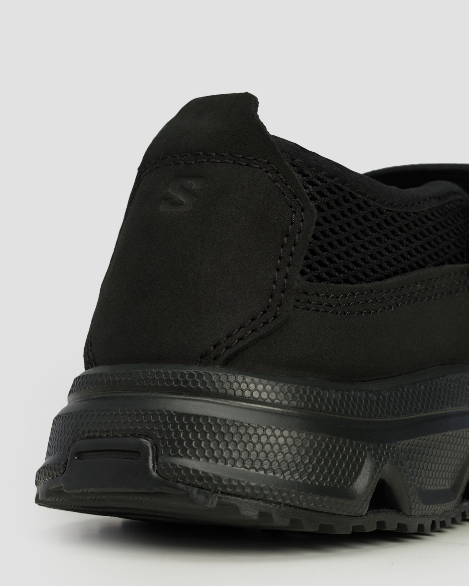 Salomon RX Marie-Jeanne Slip-On Sportschuhe in Schwarz