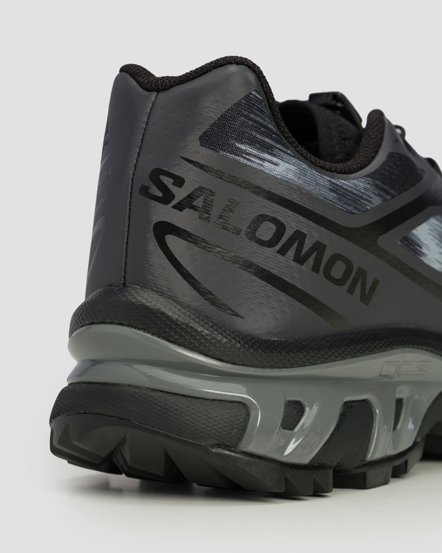 Trailové topánky unisex Salomon XT-6 Camo čierno-sivé