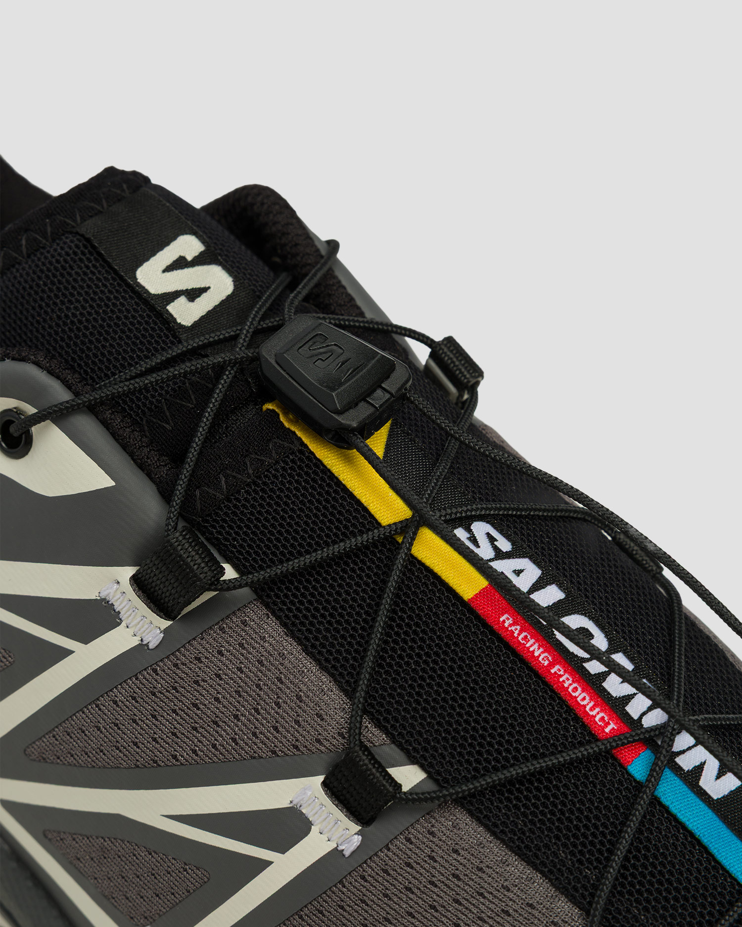 Salomon XT-6 Unisex-Trailschuhe in Grau und Schwarz