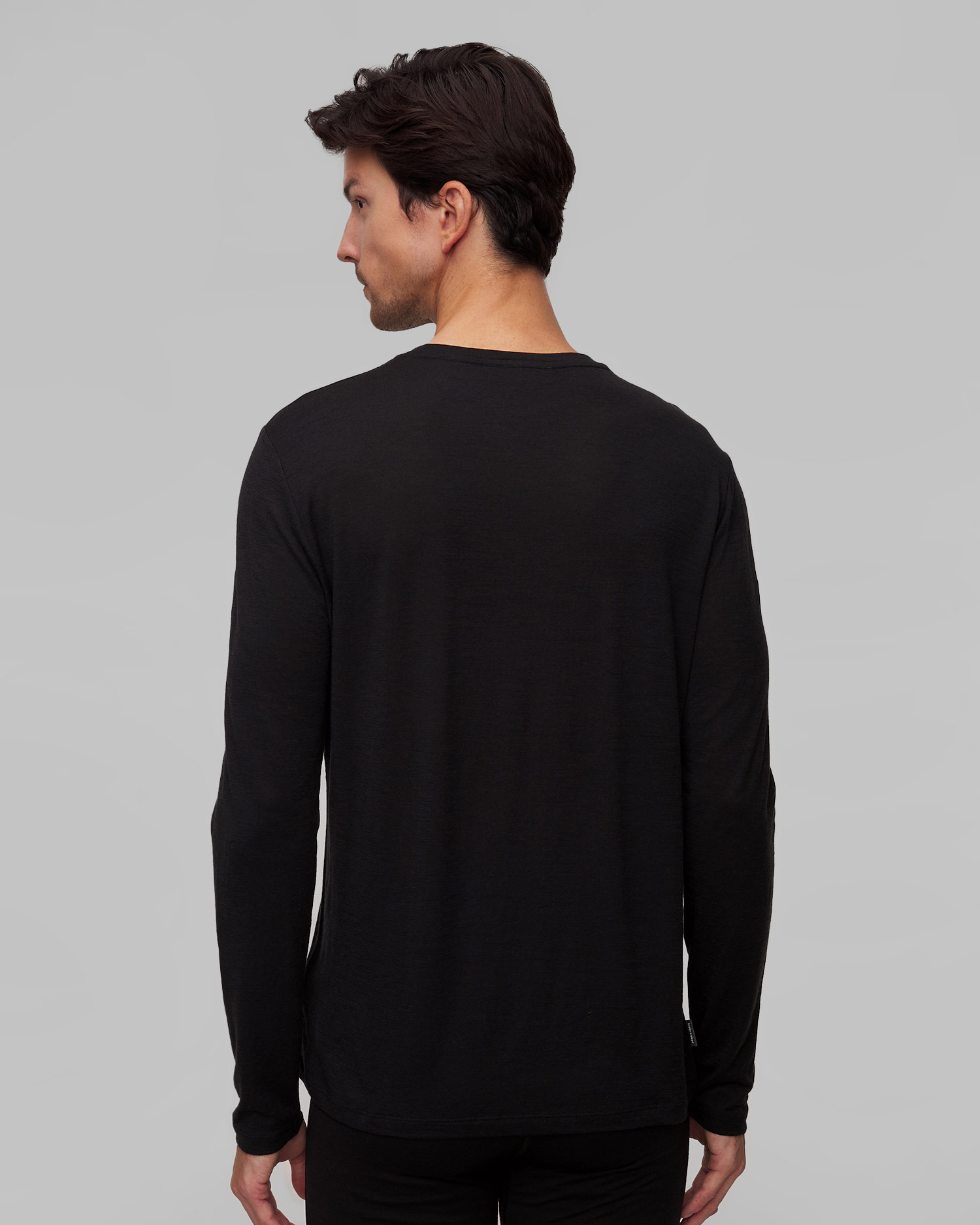 Longsleeve męski Icebreaker Mer 150 Tech Lite LS czarny