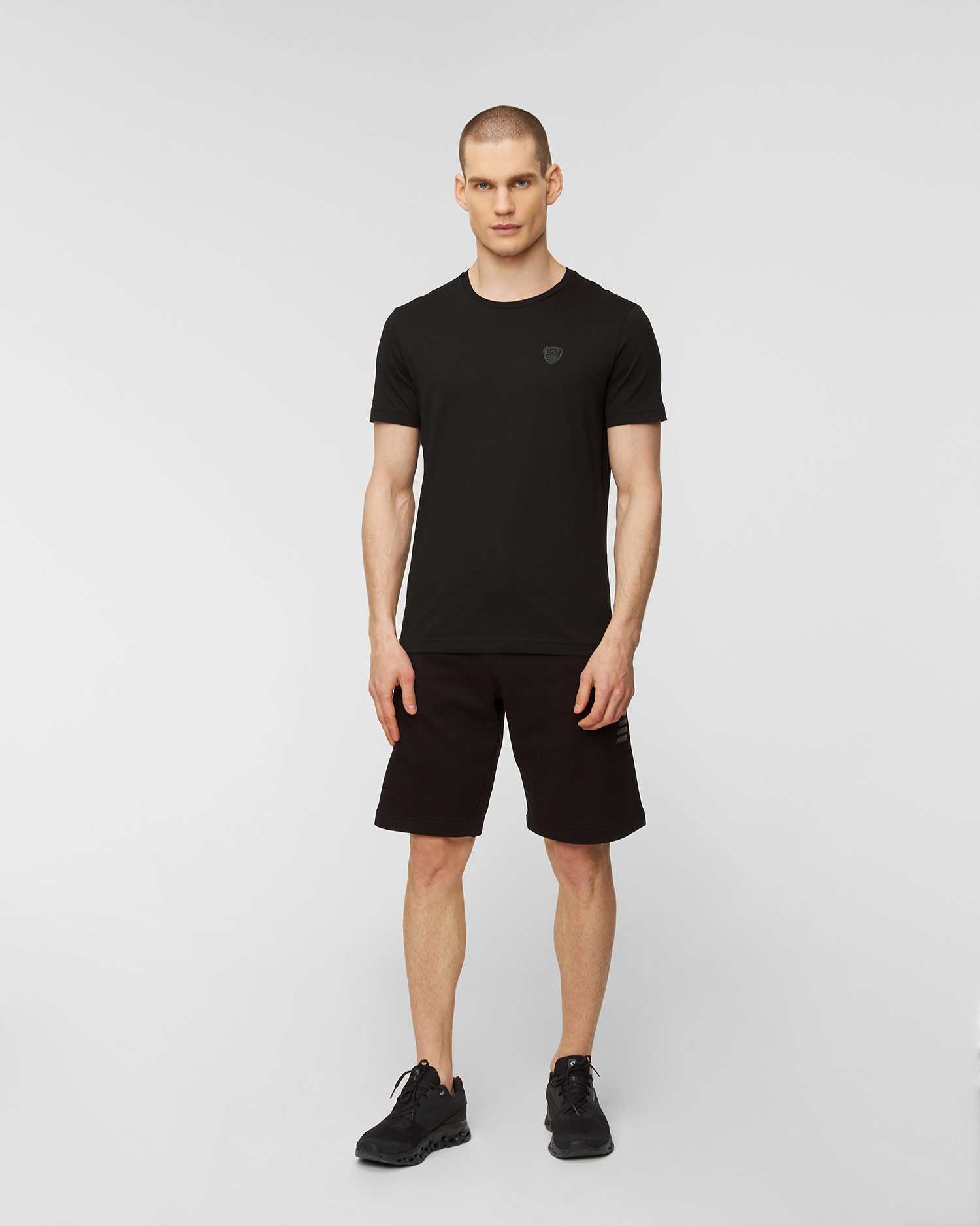 EA7 EMPORIO ARMANI shorts