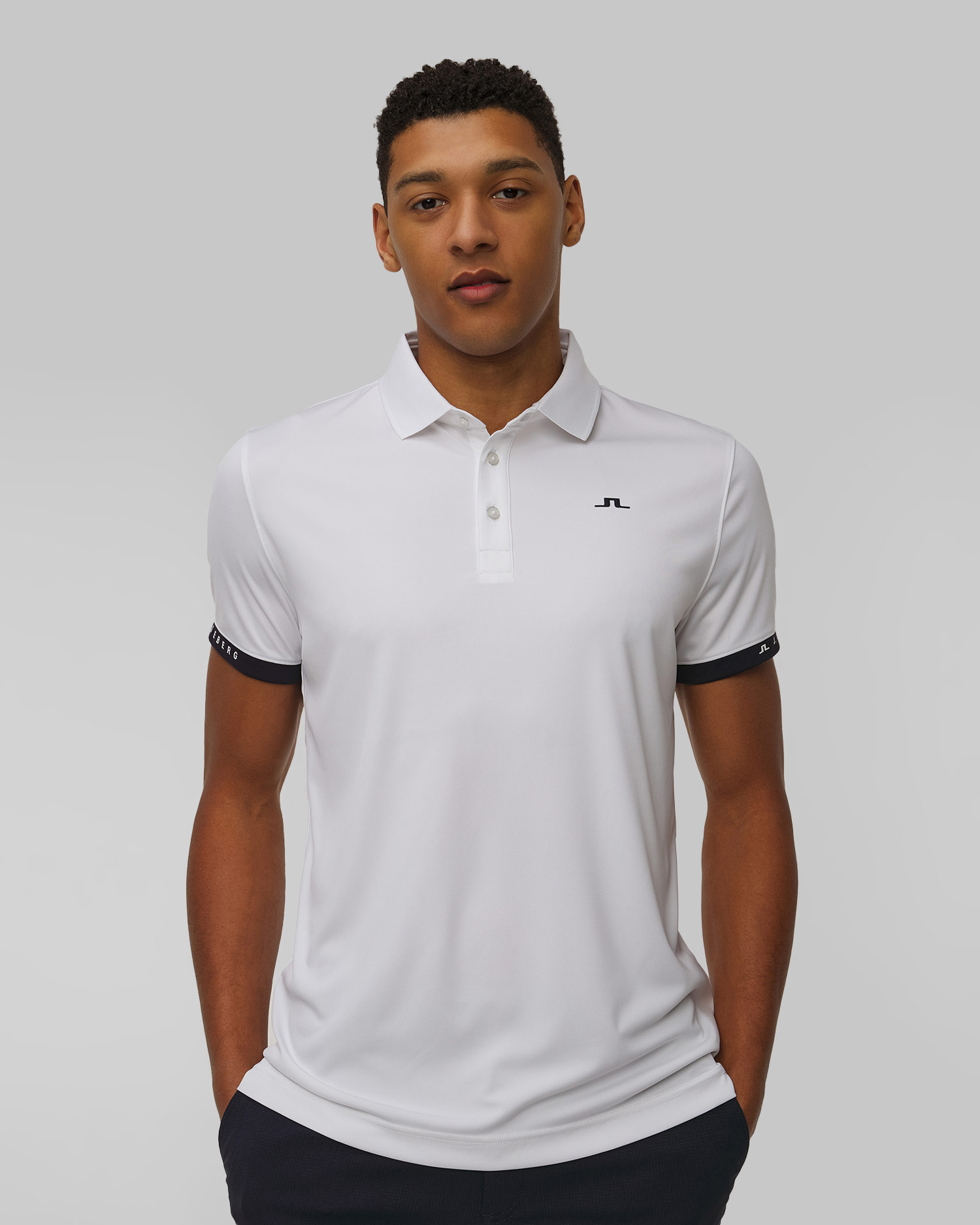 Pánské funkční polo J.Lindeberg Guy Polo v Bílé Barvě
