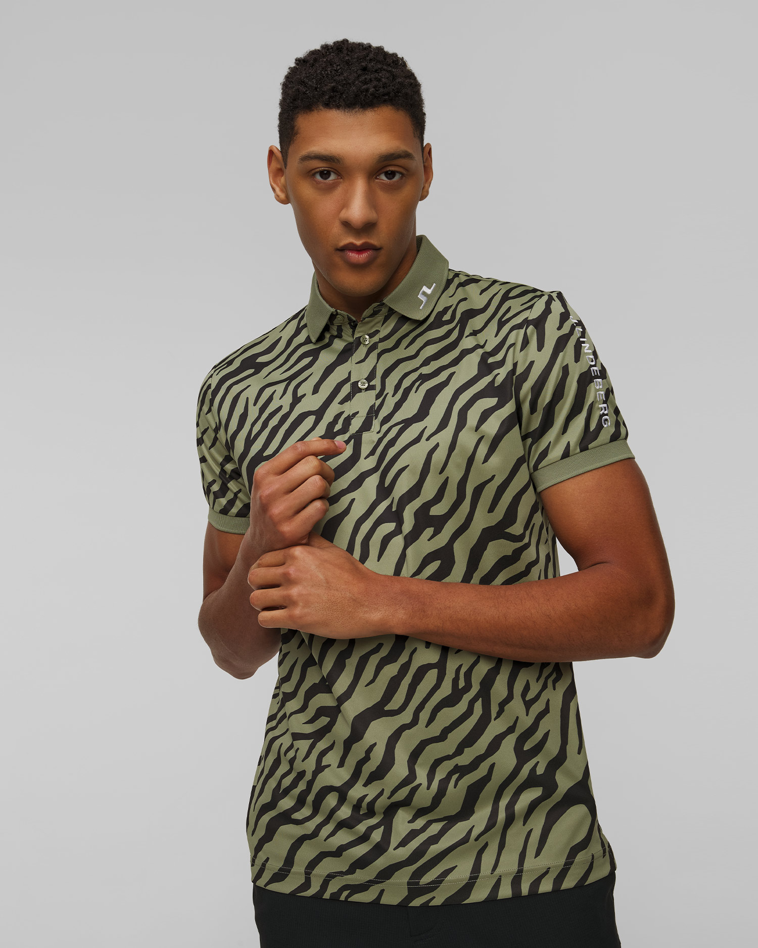 Pánska funkčná polokošeľa J.Lindeberg Tour Tech Print Polo zeleno-čierna