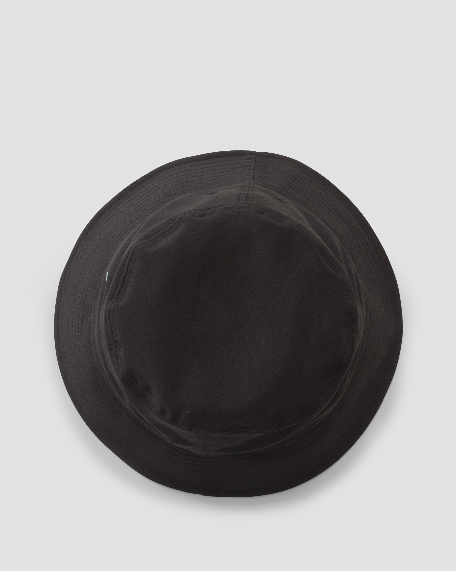 Czarny kapelusz kubełkowy damski J.Lindeberg Siri Bucket Hat