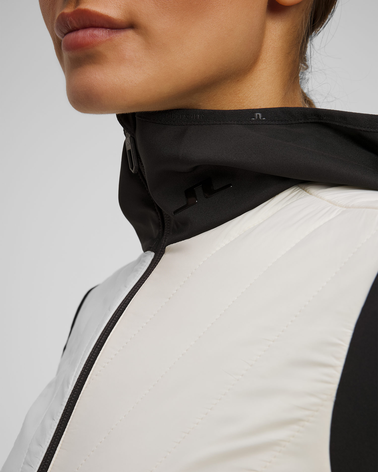 Jachetă hibridă pentru femei J.Lindeberg Holma Quilt Hybrid Hood