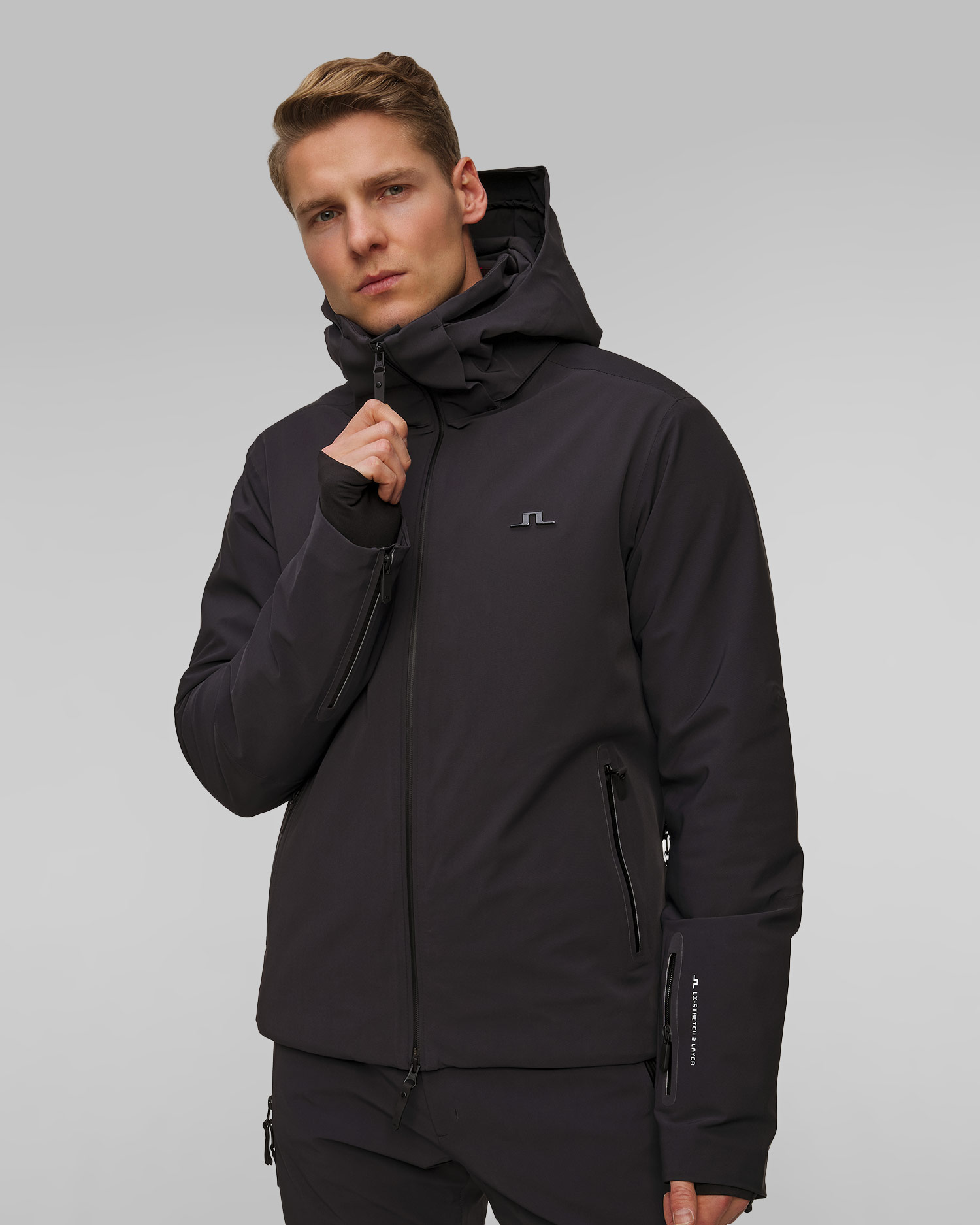 Czarna kurtka narciarska męska J.Lindeberg Omnia