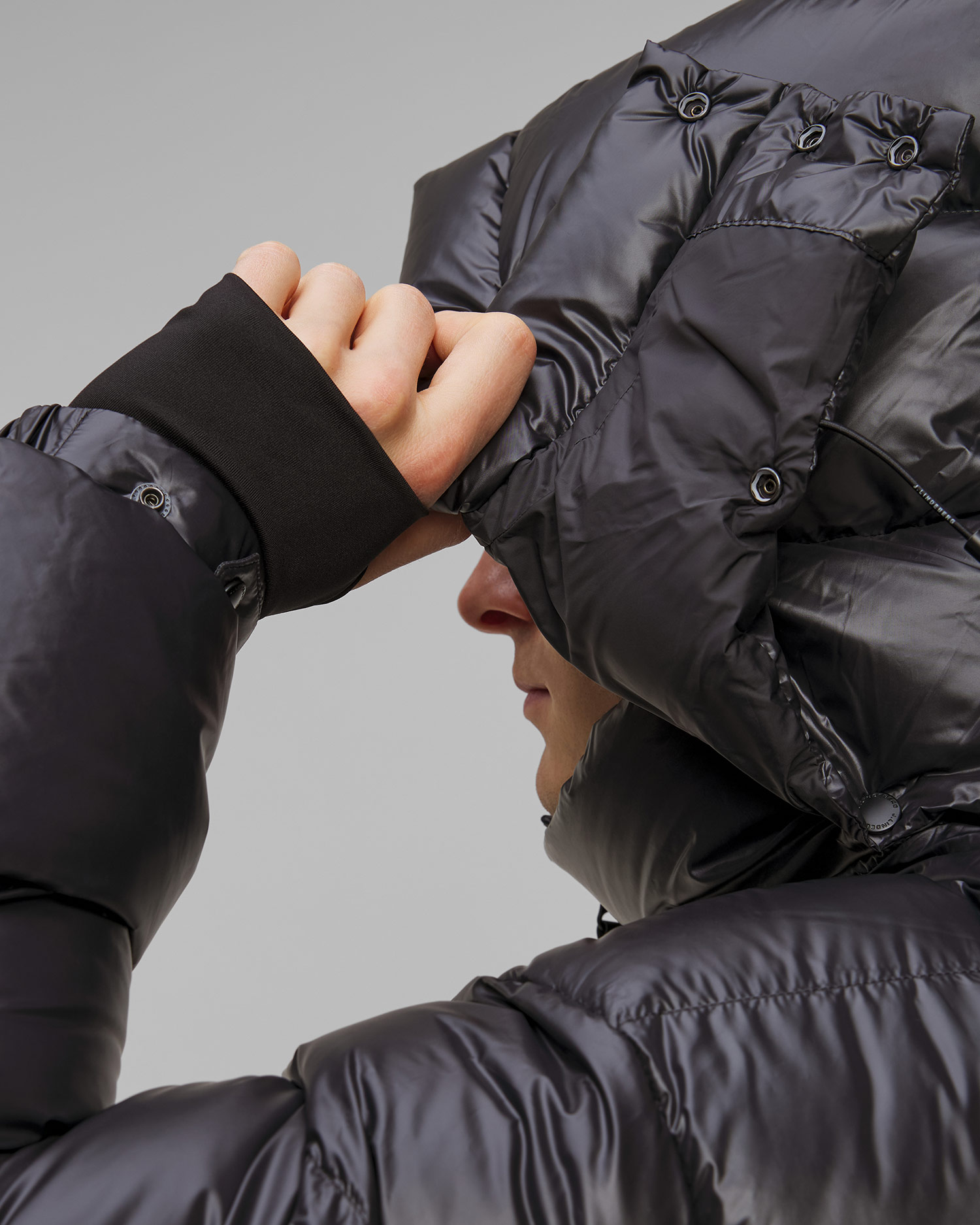 Czarna kurtka męska J.Lindeberg Creek