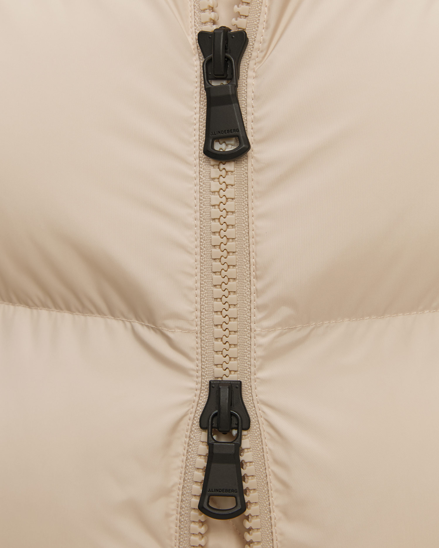 Giacca invernale da uomo J.Lindeberg Barek Padded Jacket beige