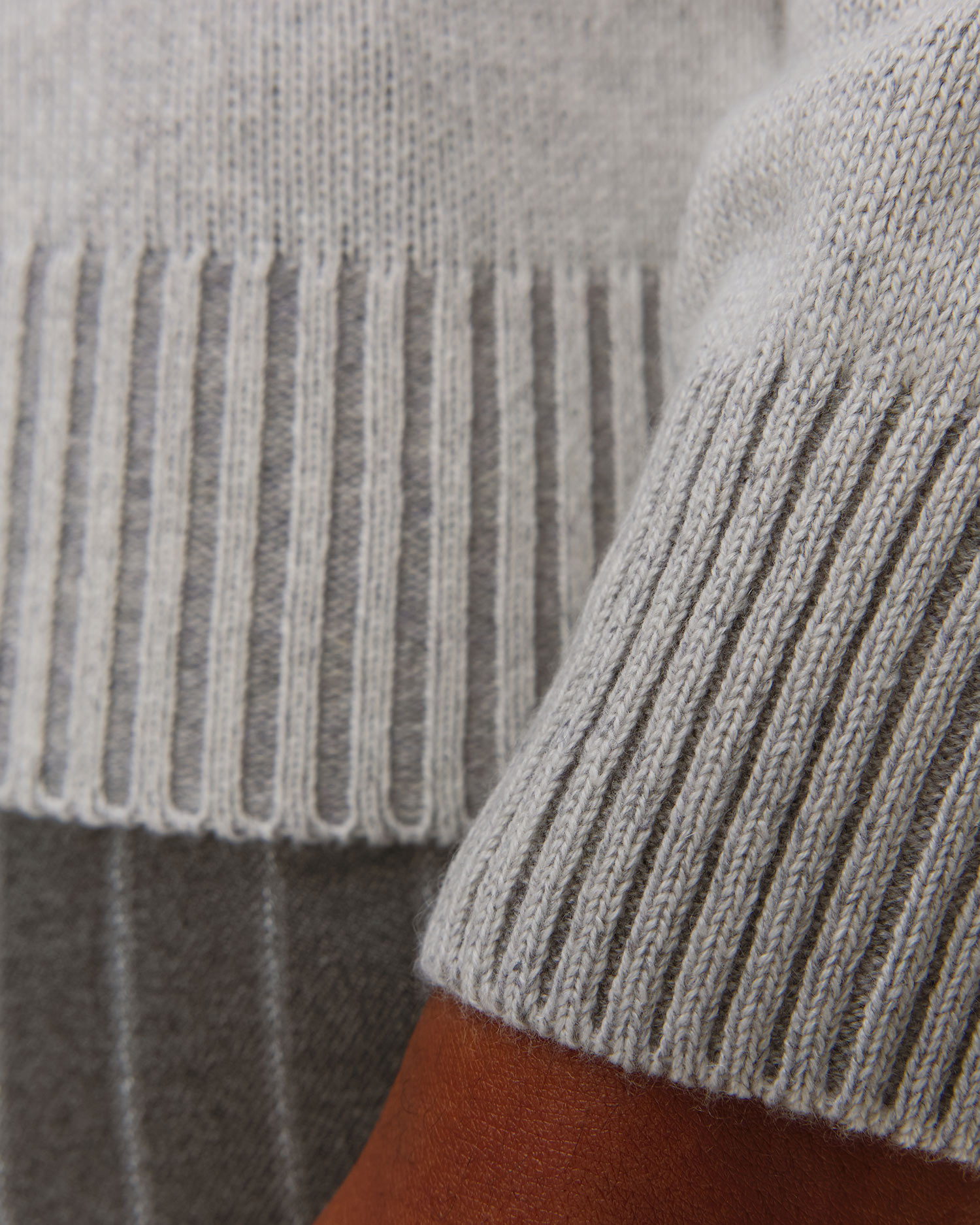 Pull à col roulé en cachemire gris pour hommes Gran Sasso