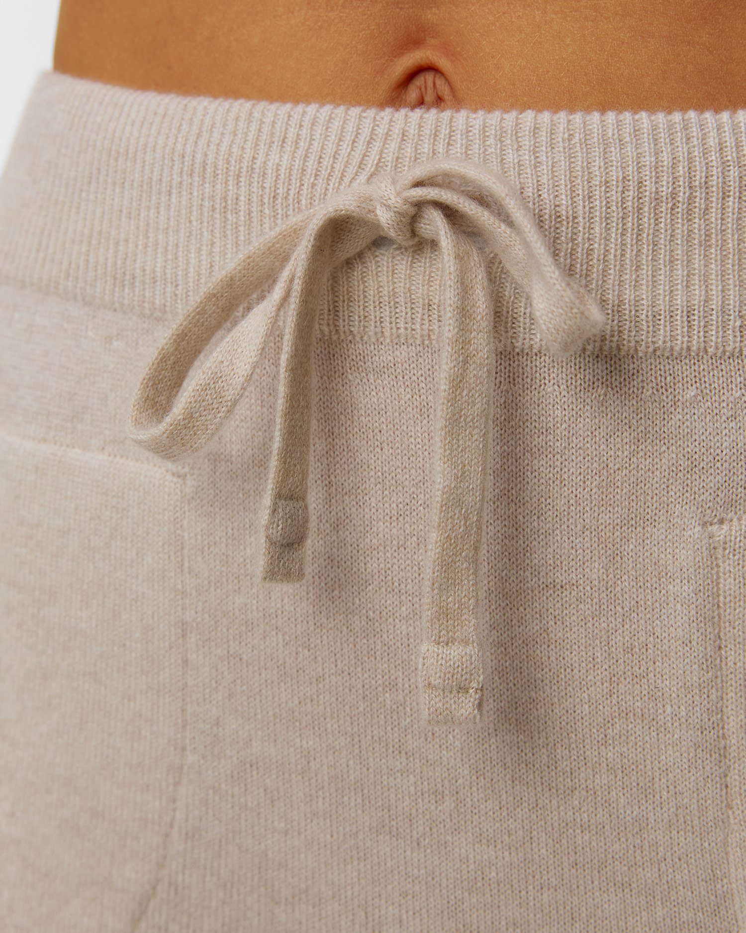 Pantaloni din cașmir bej pentru femei Gran Sasso