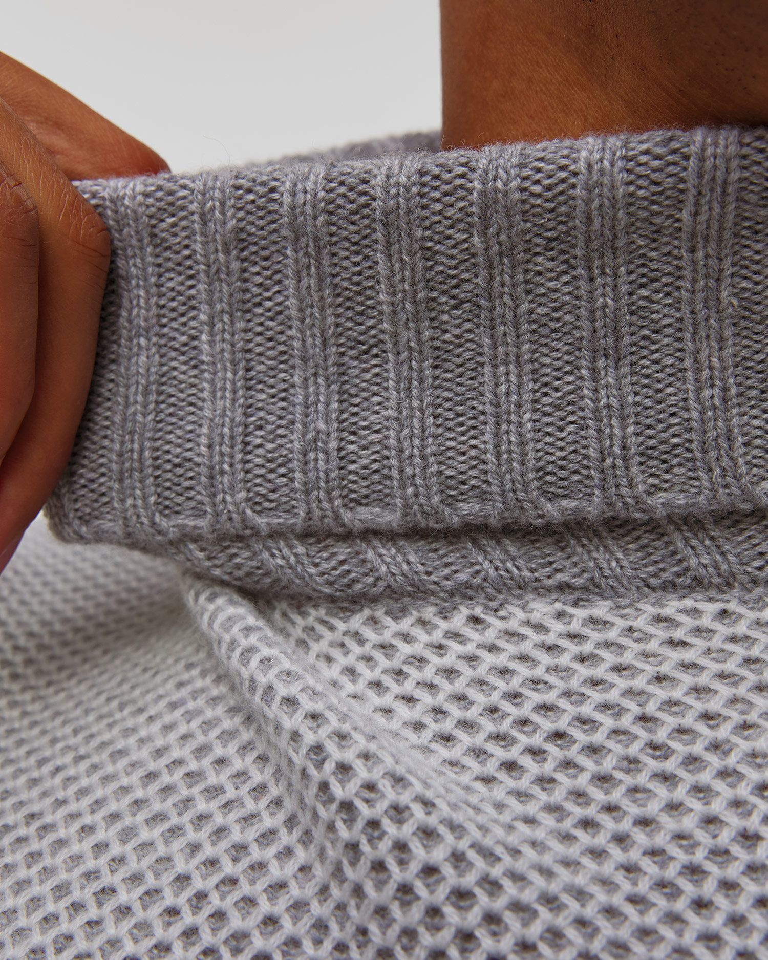 Pull à col roulé en cachemire pour hommes Gran Sasso