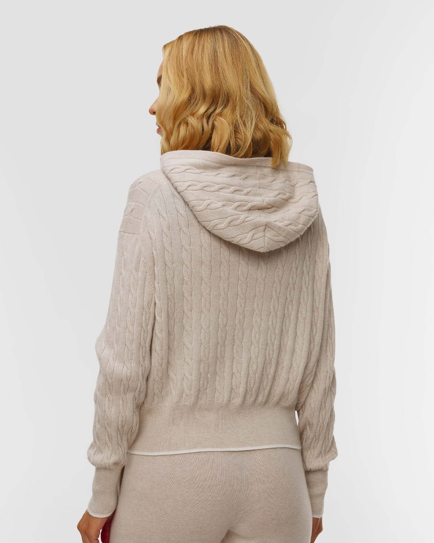 Pulover bej din cașmir pentru femei Gran Sasso