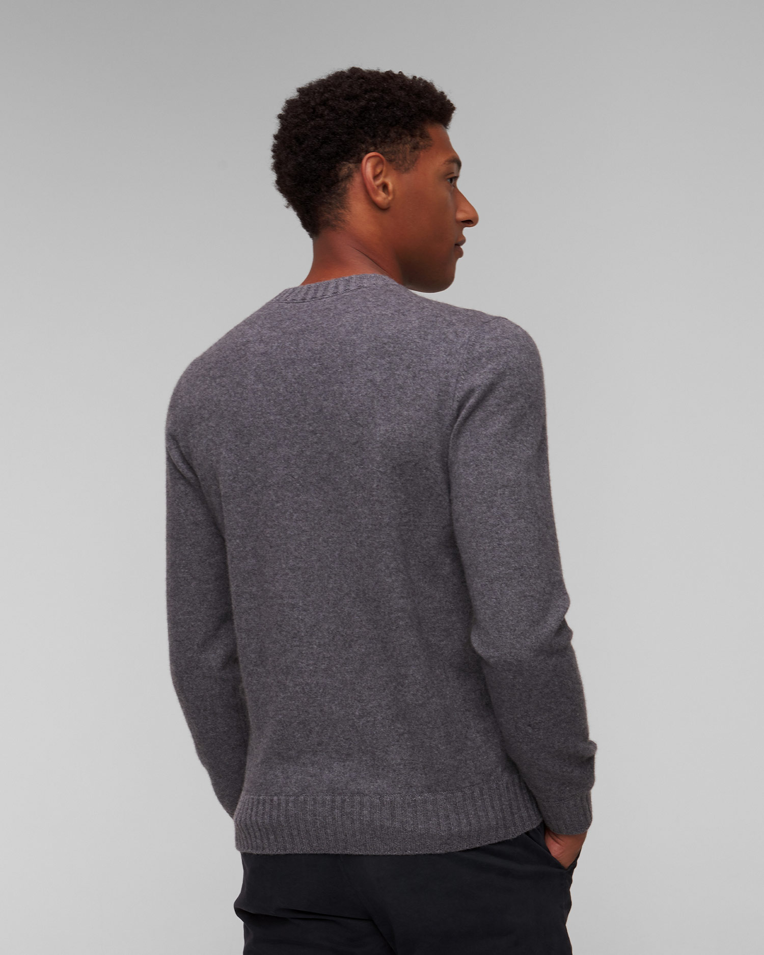 Maglione grigio in cashmere da uomo Gran Sasso