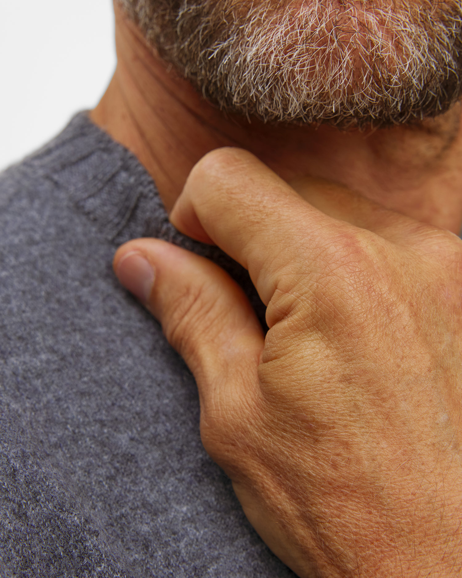 Men's grey cashmere sweater Gran Sasso 