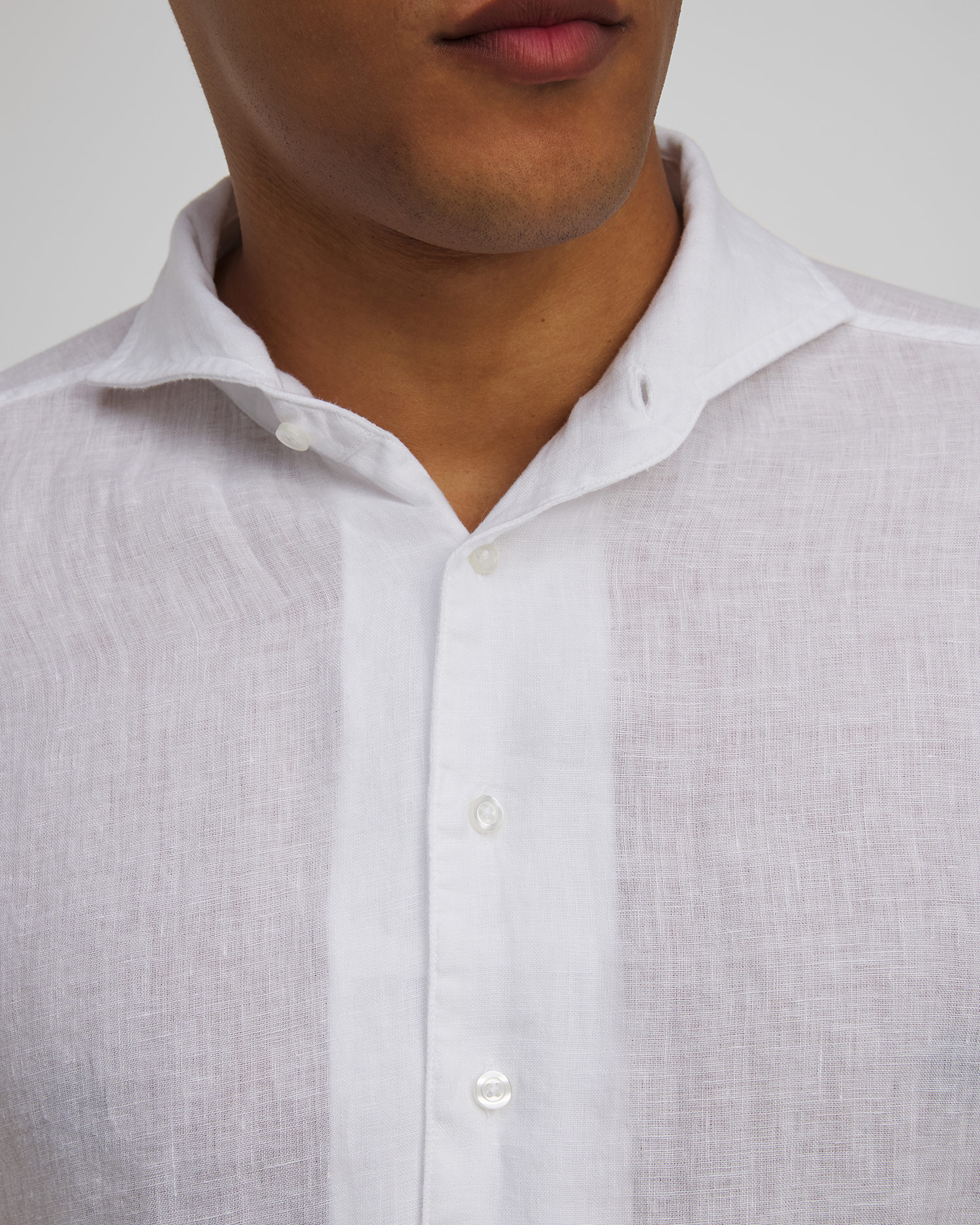 Chemise en lin à manches longues pour hommes Gran Sasso