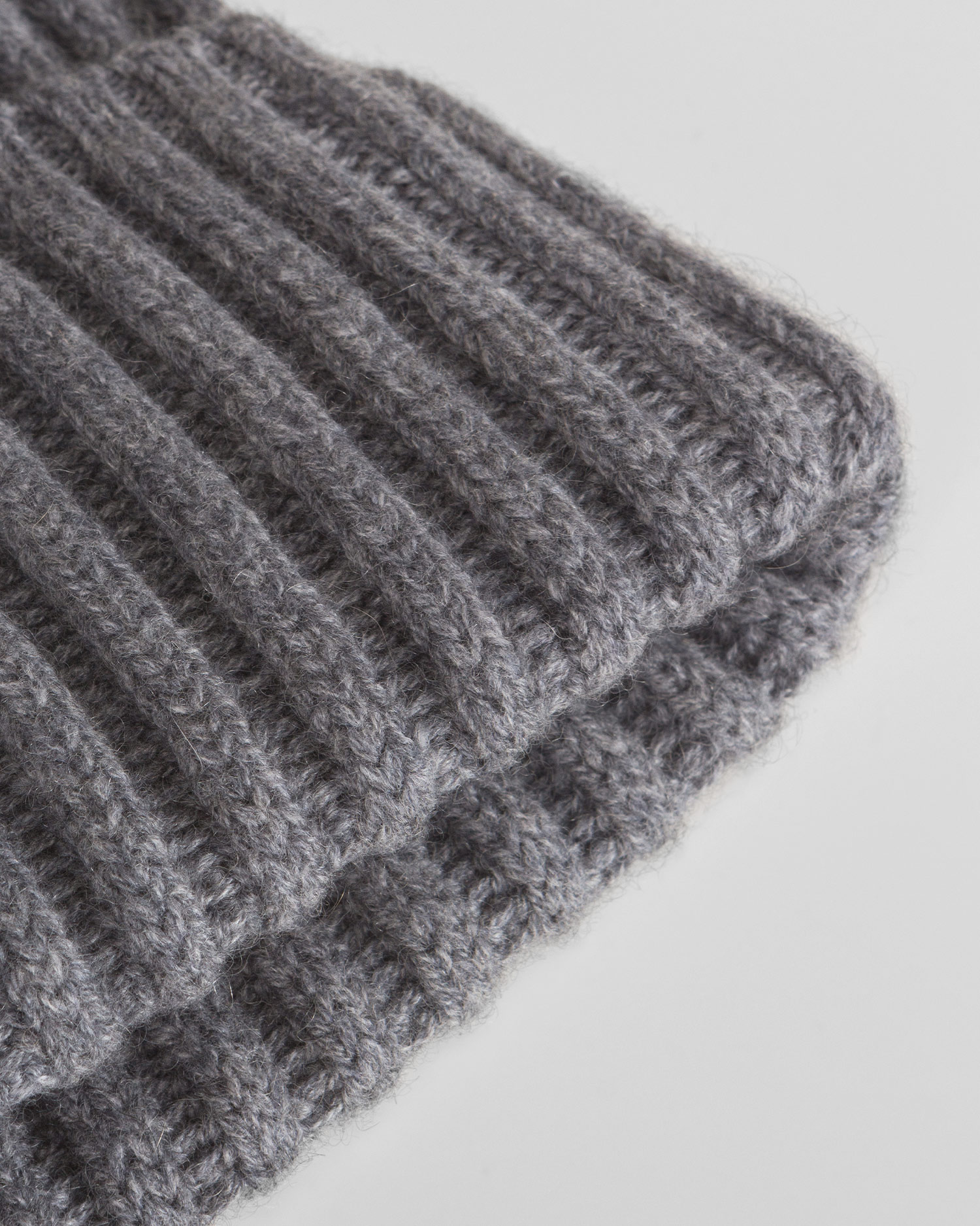 Dámska kašmírová čiapka Kujten Bruges