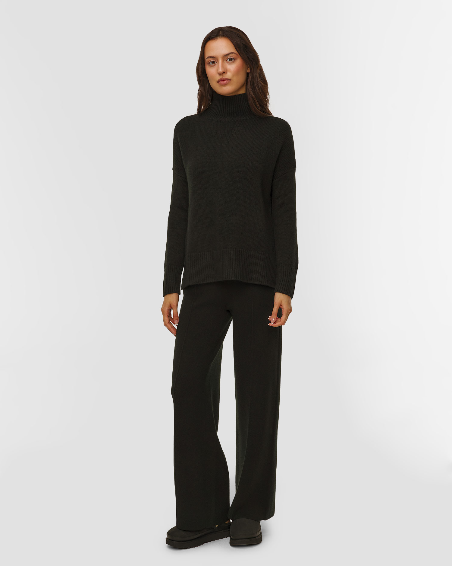 Kujten Ulla Damen-Rollkragenpullover aus Kaschmir in Schwarz