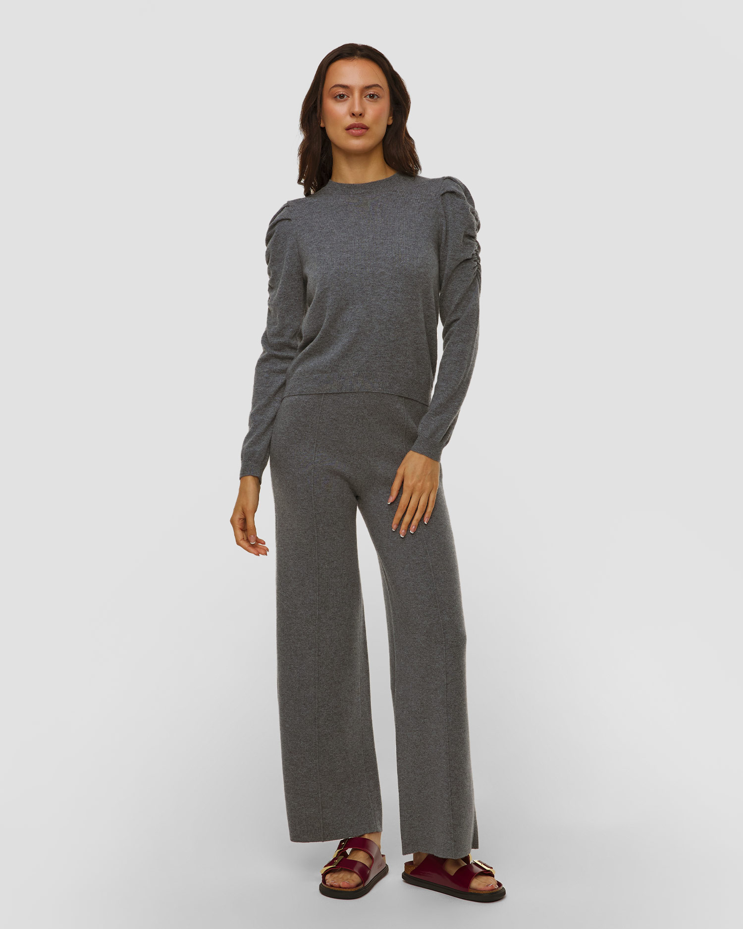 Kašmírový dámský svetr Kujten Naoto Round Neck v Šedé Barvě