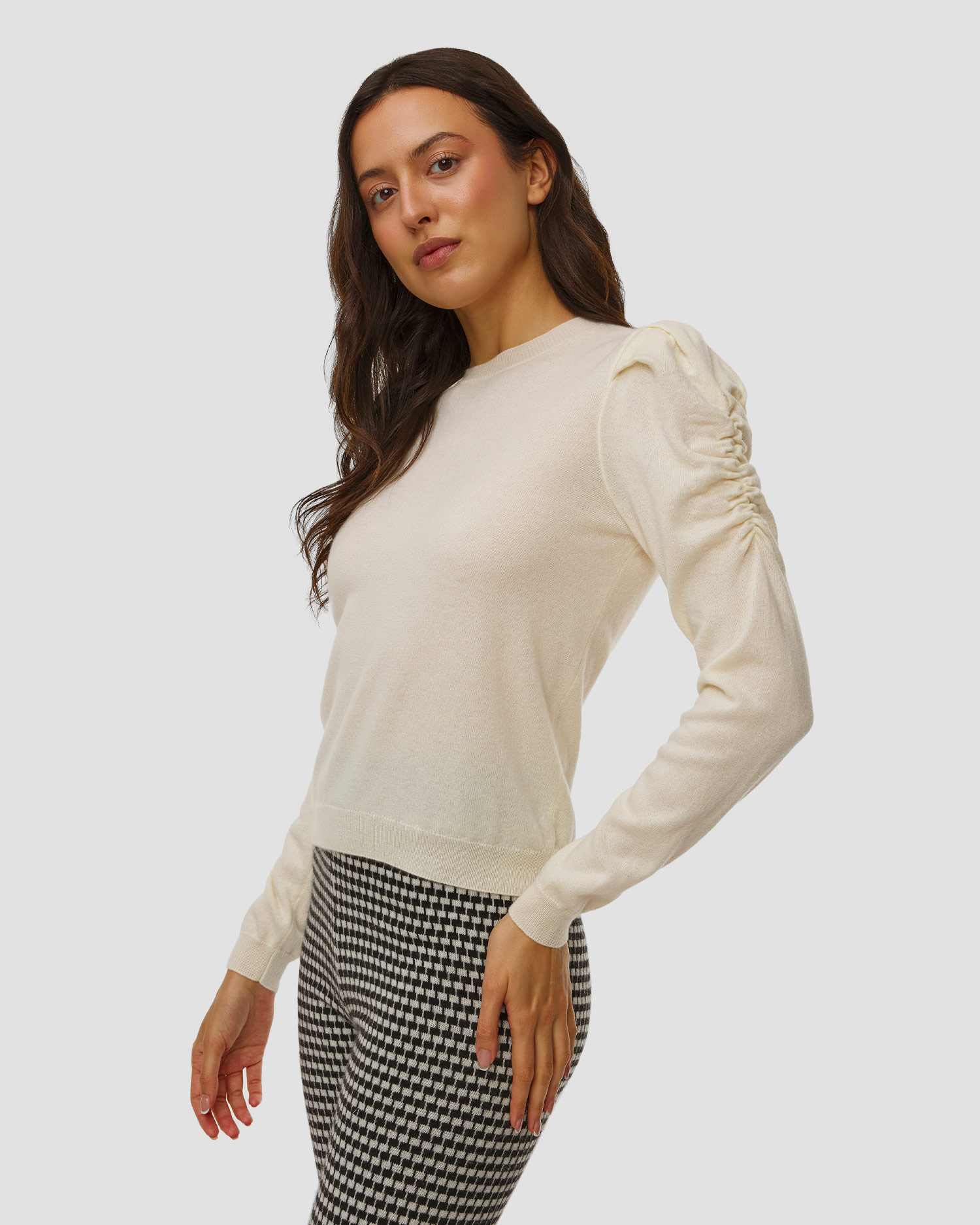 Kujten Naoto Kaschmirpullover für Damen in Beige