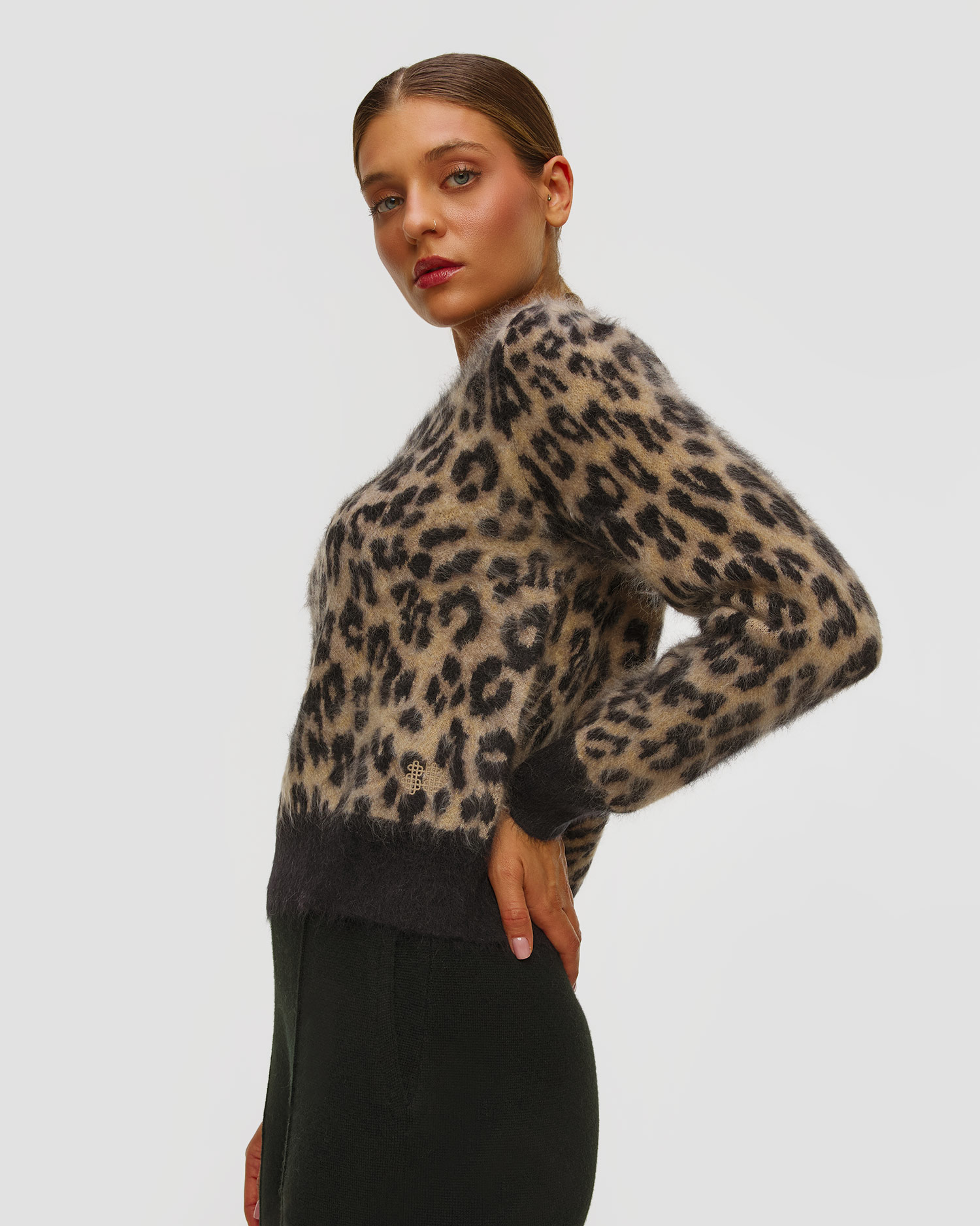 Kujten Caroline Fluffy Leo Kaschmirpullover für Damen