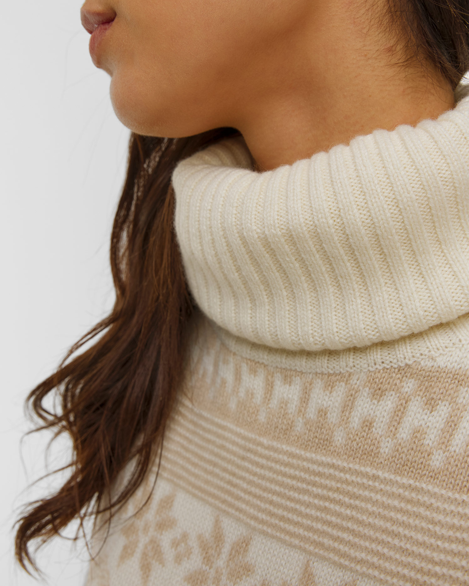 Kujten Loulou Flake Rollkragenpullover aus Kaschmir