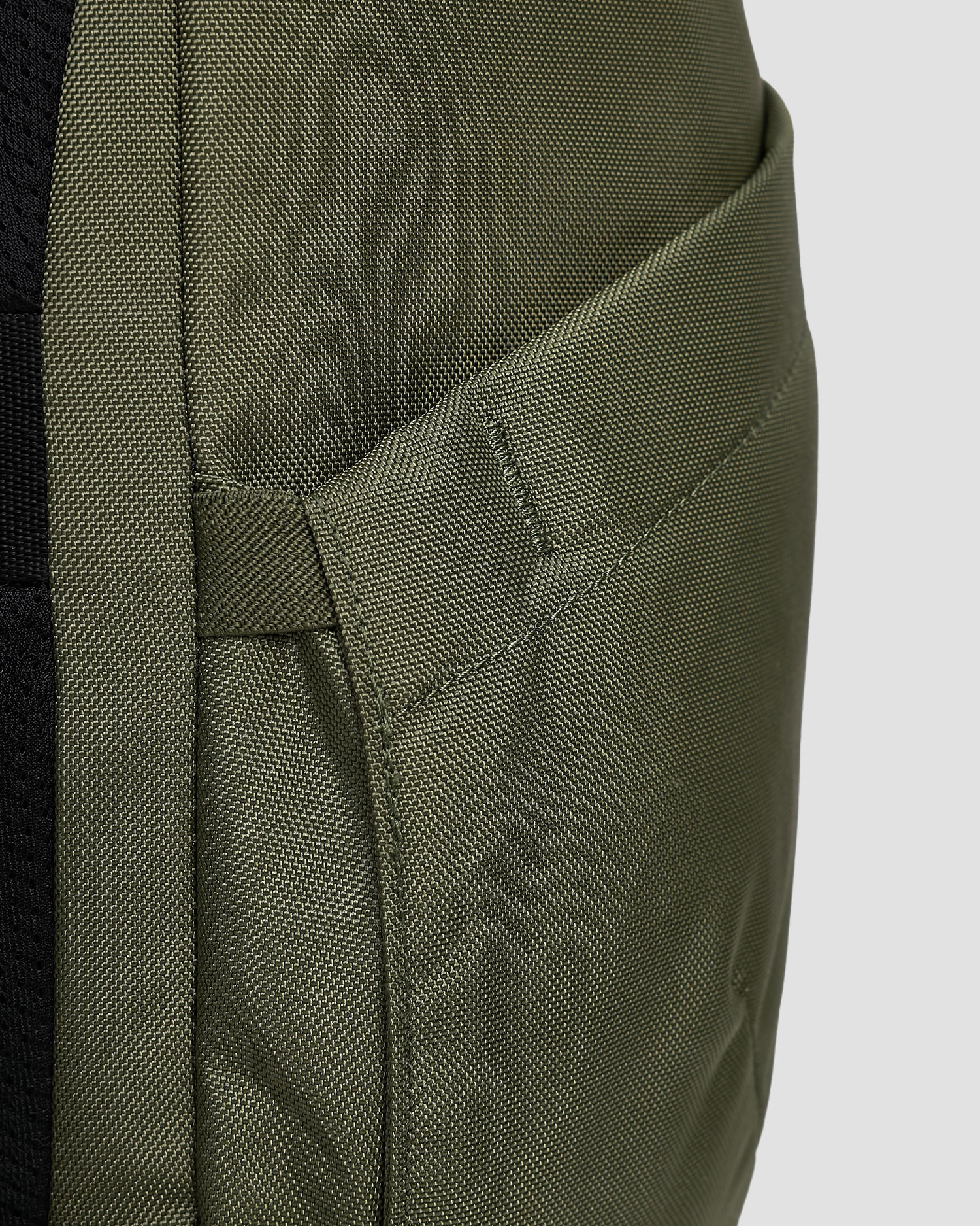 Thule Chasm Laptop Backpack 26L Unisex-Rucksack in Grün