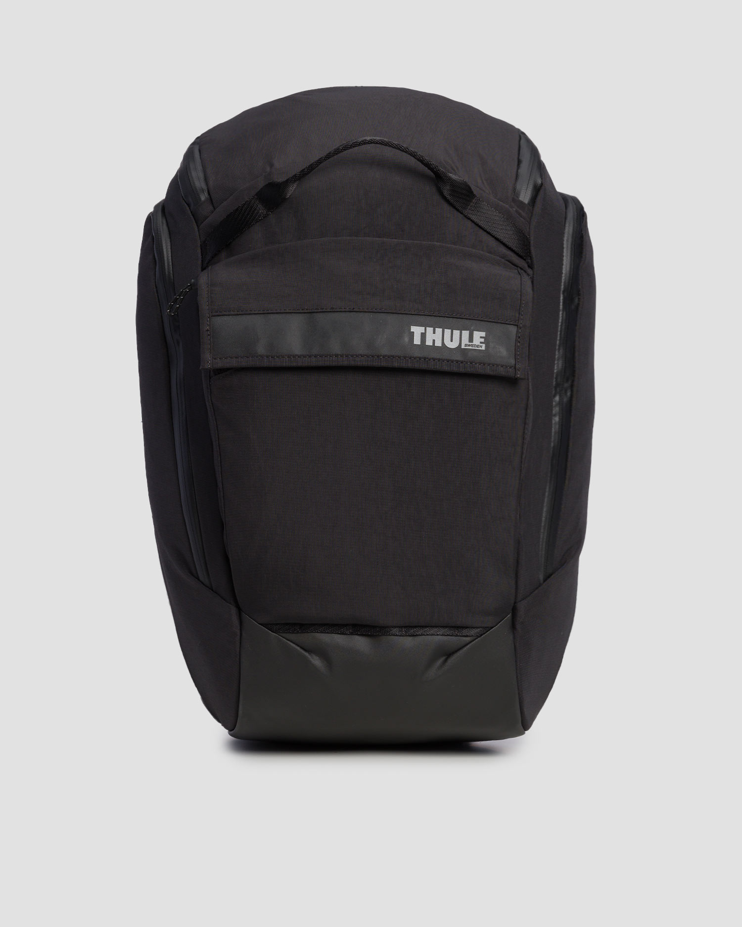 Černá souprava zavazadel na kolo s brašnou a batohem Thule Paramount Hybrid Pannier 26L