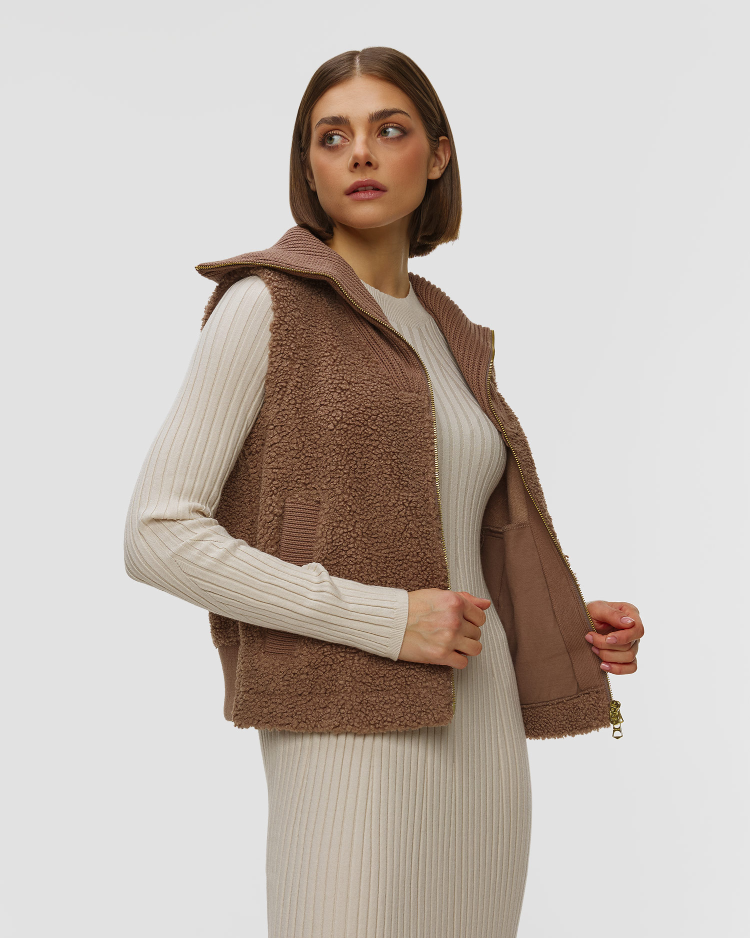 Vestă maro pentru femei Varley Aspen Gilet