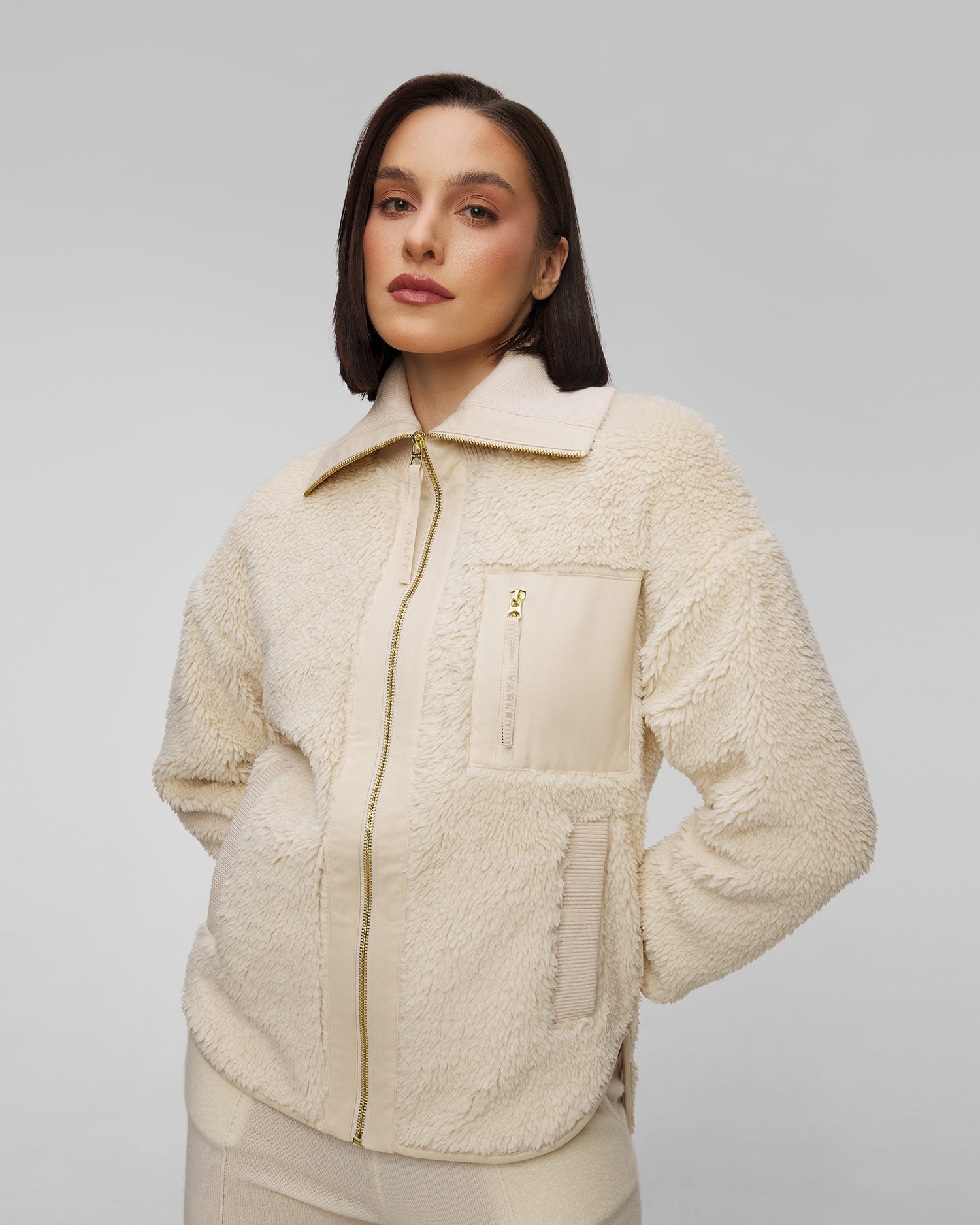 Beżowa kurtka futerkowa damska Varley Myla Zip Through Jacket