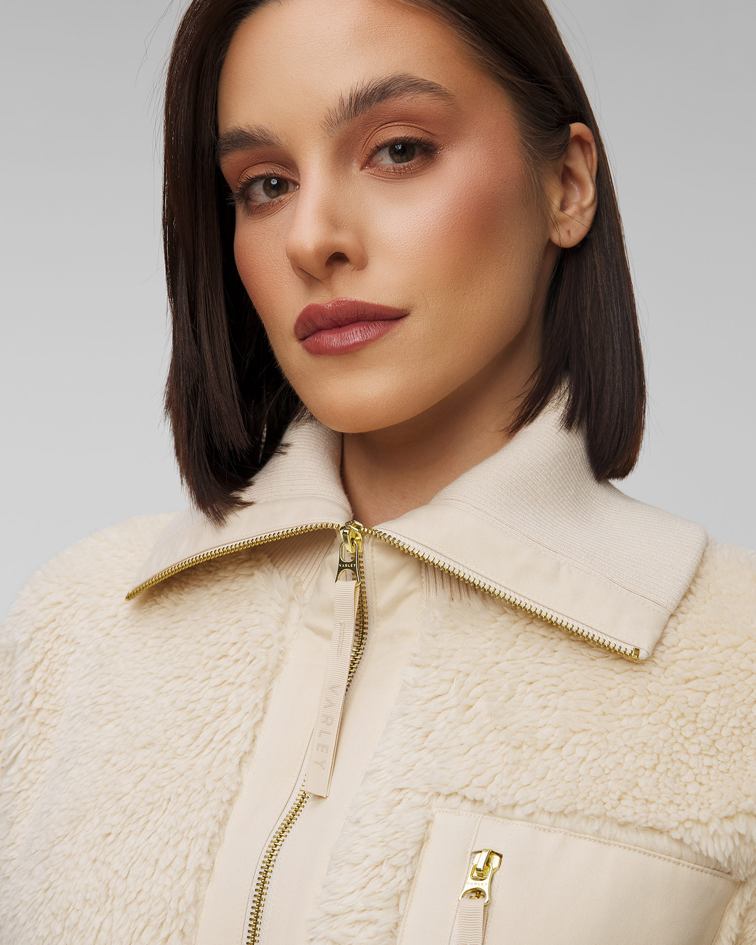 Beżowa kurtka futerkowa damska Varley Myla Zip Through Jacket