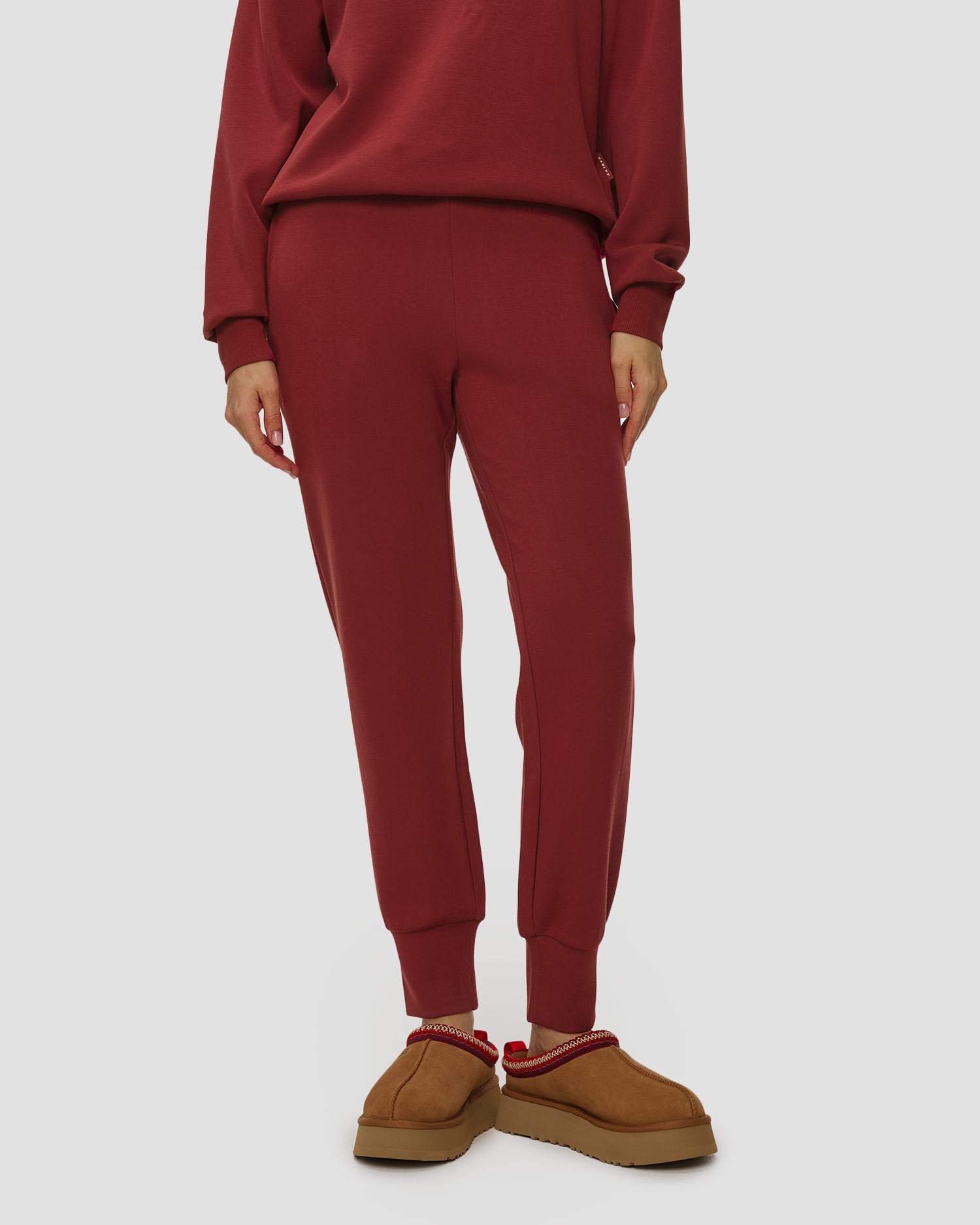 Dámské tepláky Varley The Slim Cuff Pant 27.5, Barva/Vzor: Czerwony
