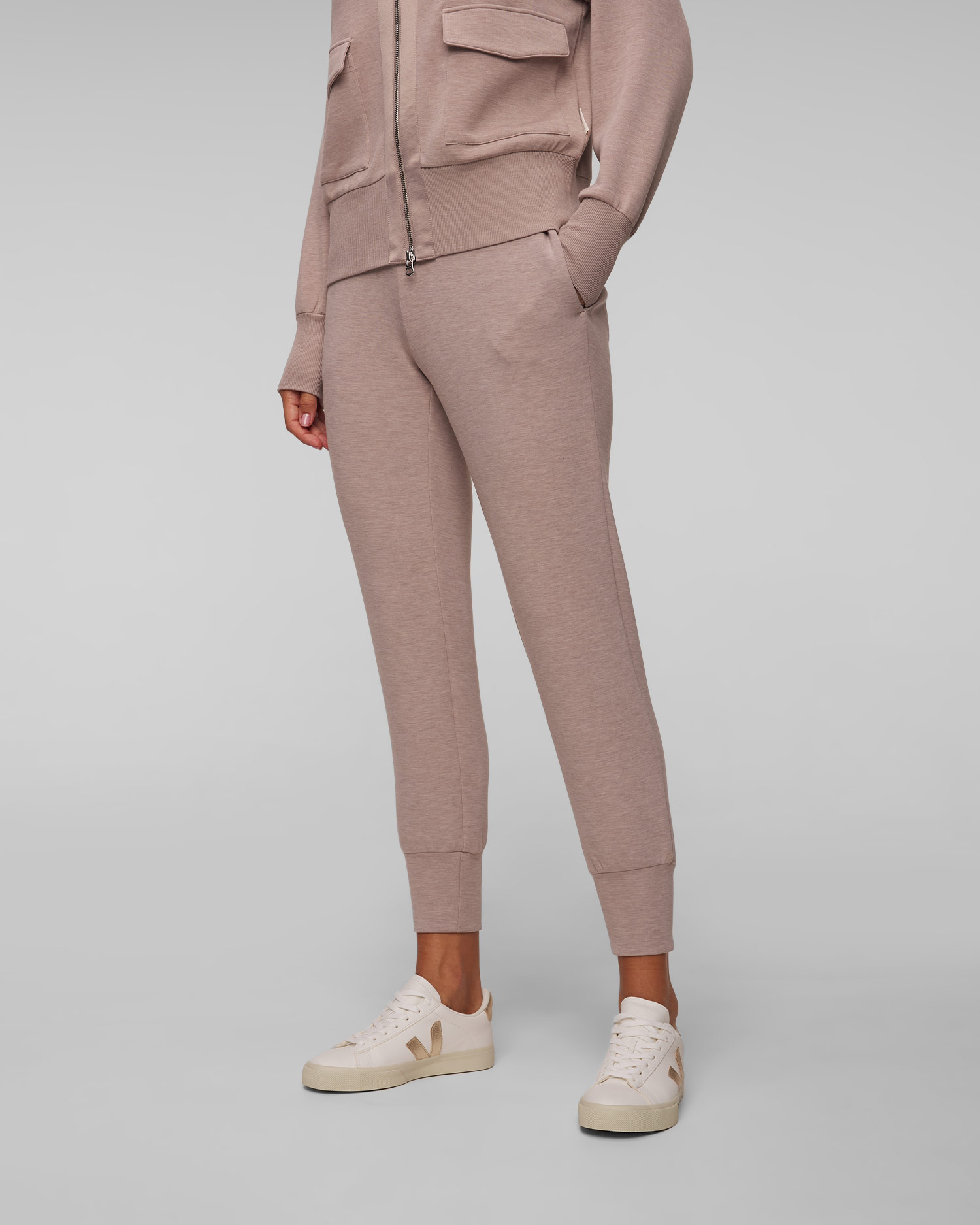 Hnědé dámské kalhoty Varley The Slim Cuff Pant 27.5