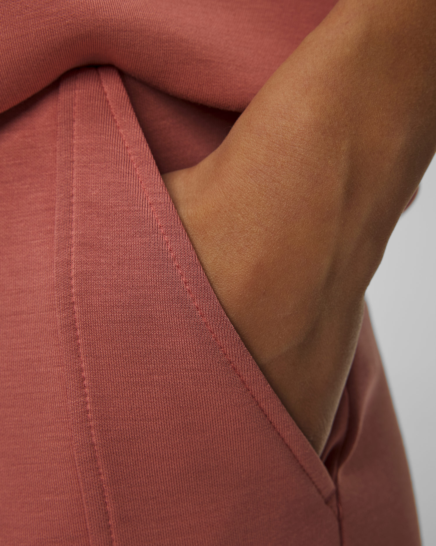 Varley Atrium High Rise Short 4.5 Sweatshorts für Damen in Pink