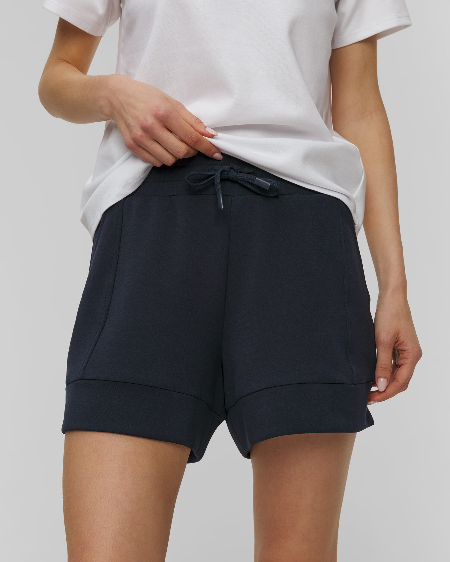 Granatowe szorty dresowe damskie Varley Atrium High Rise Short 4.5