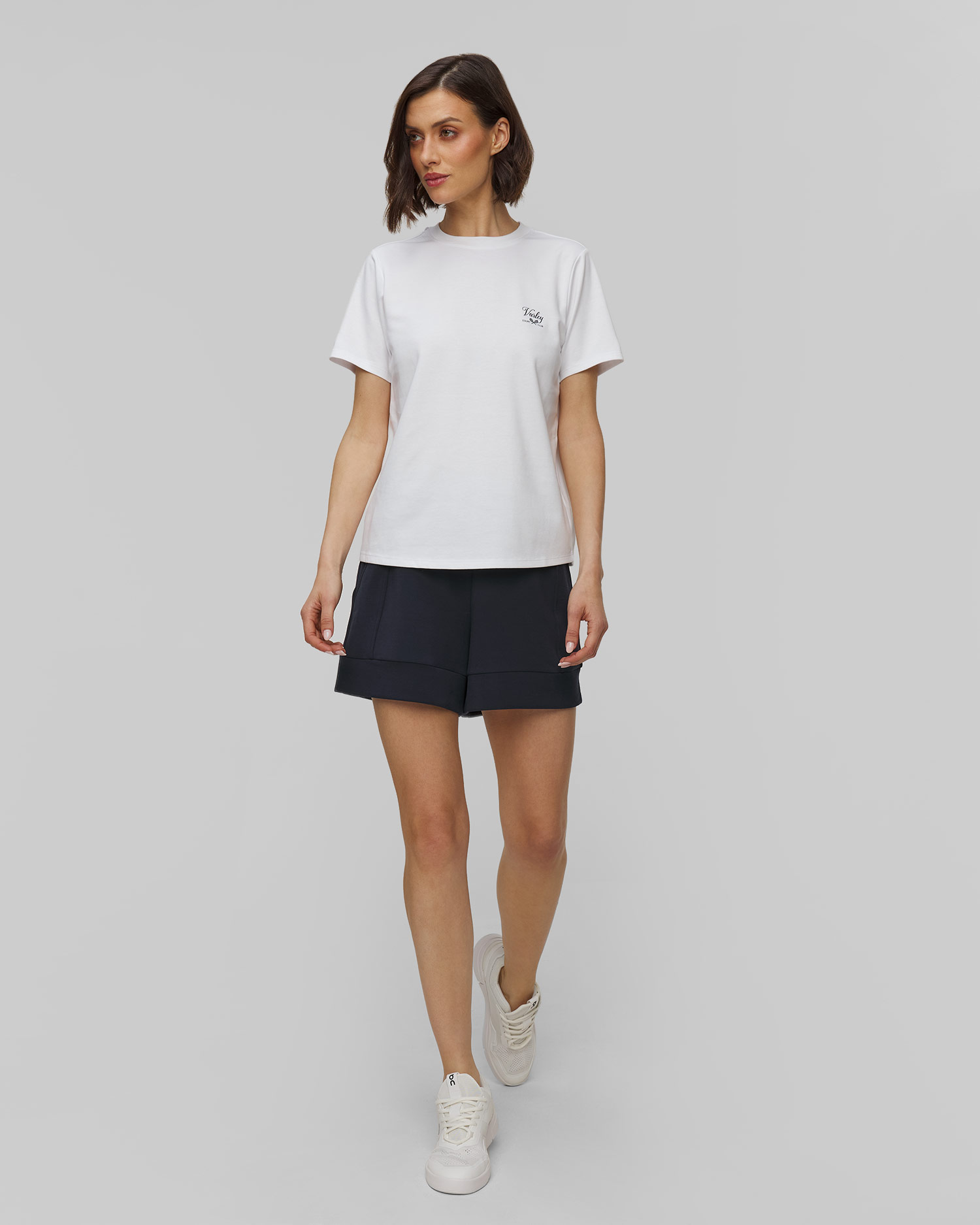 Pantaloni scurți bleumarin de trening pentru femei Varley Atrium High Rise Short 4.5, Culoare/Model: Granatowy