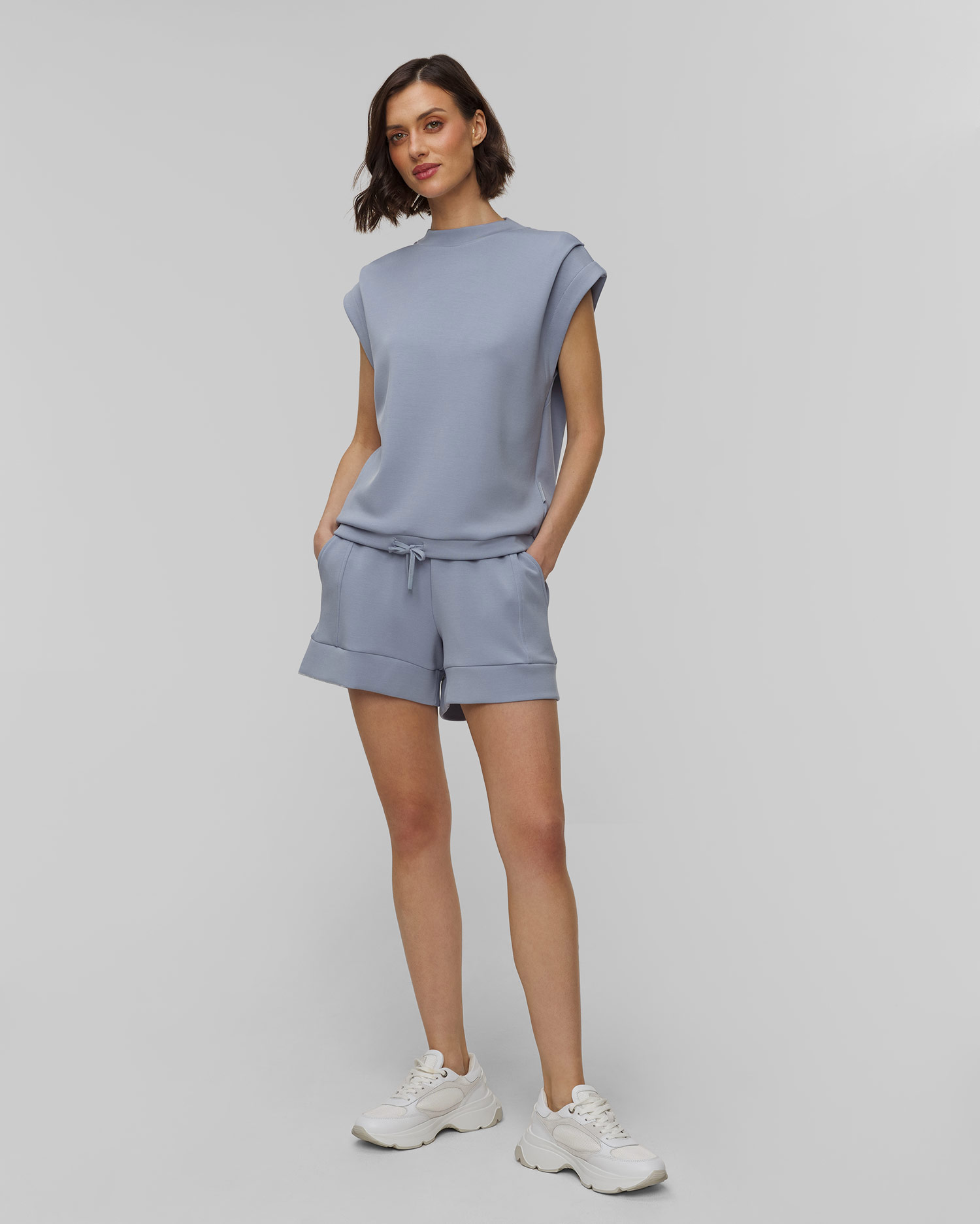 Pantaloni scurți albaștri de trening pentru femei Varley Atrium High Rise Short 4.5