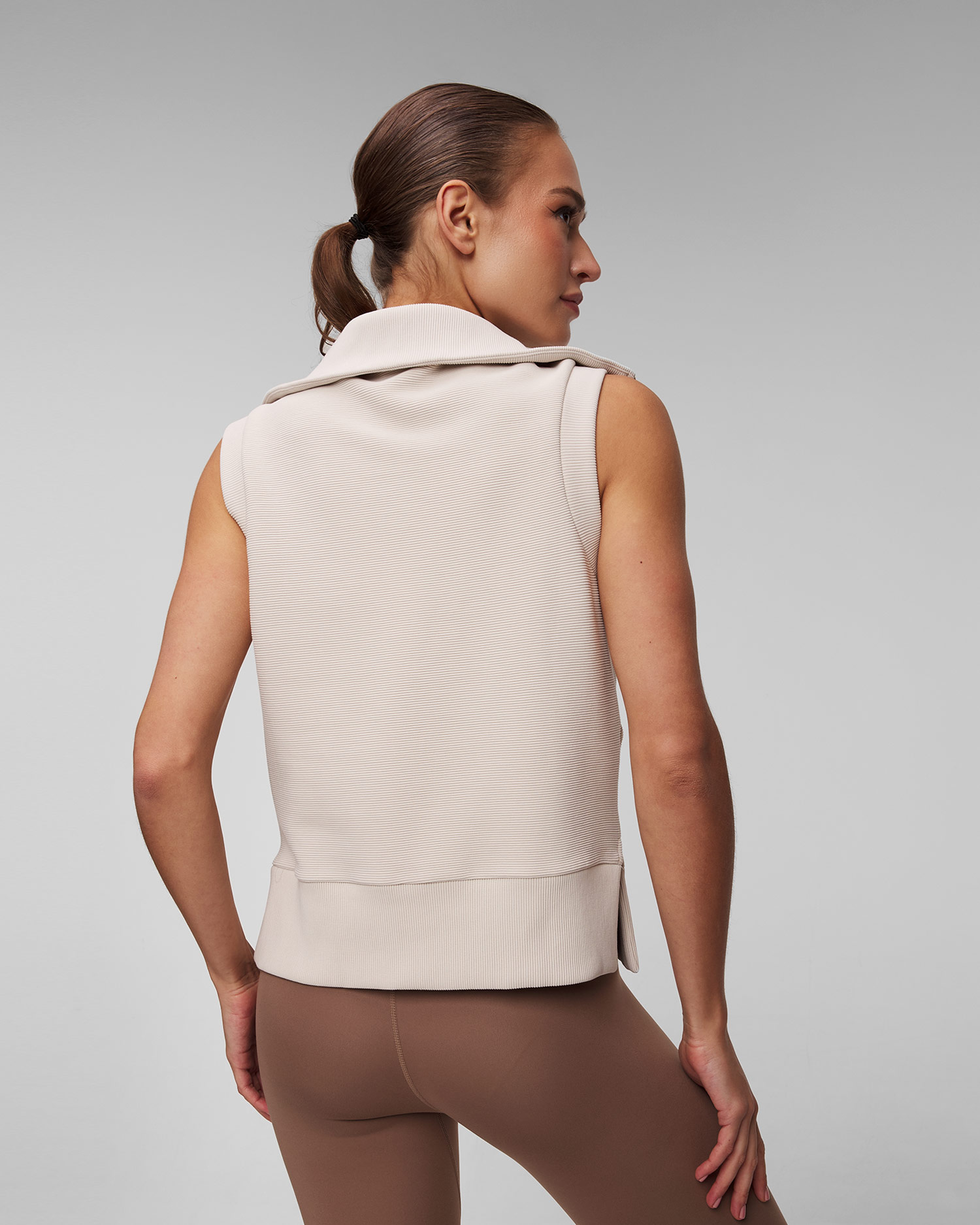 Beżowy top damski Varley Bonnie Half Zip Tank
