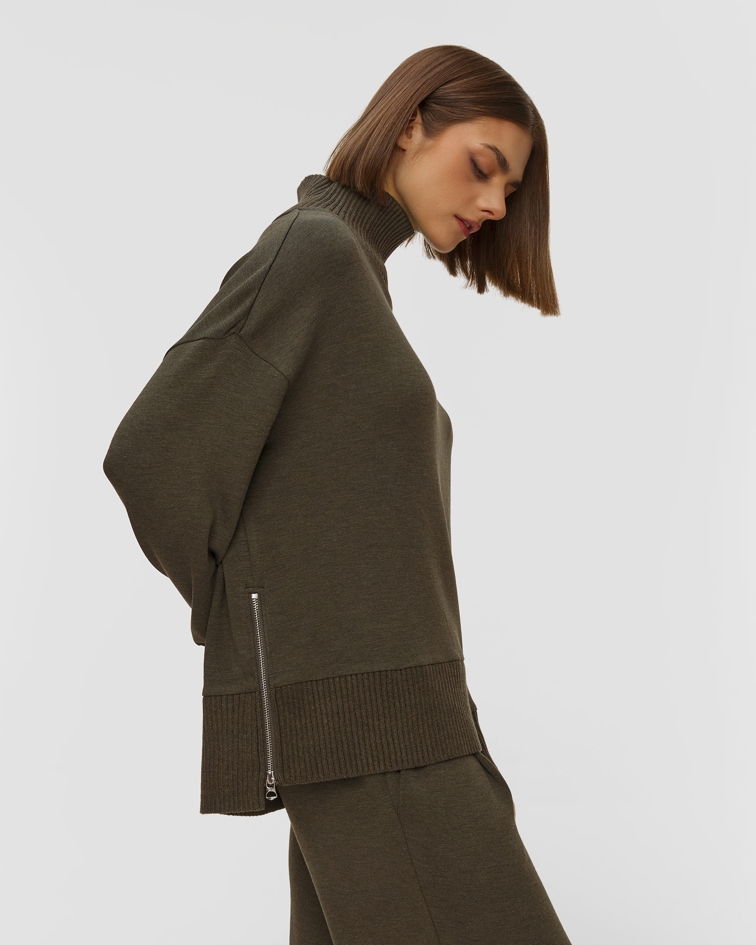 Ciemnozielona bluza z golfem damska Varley Barker High Neck Sweat